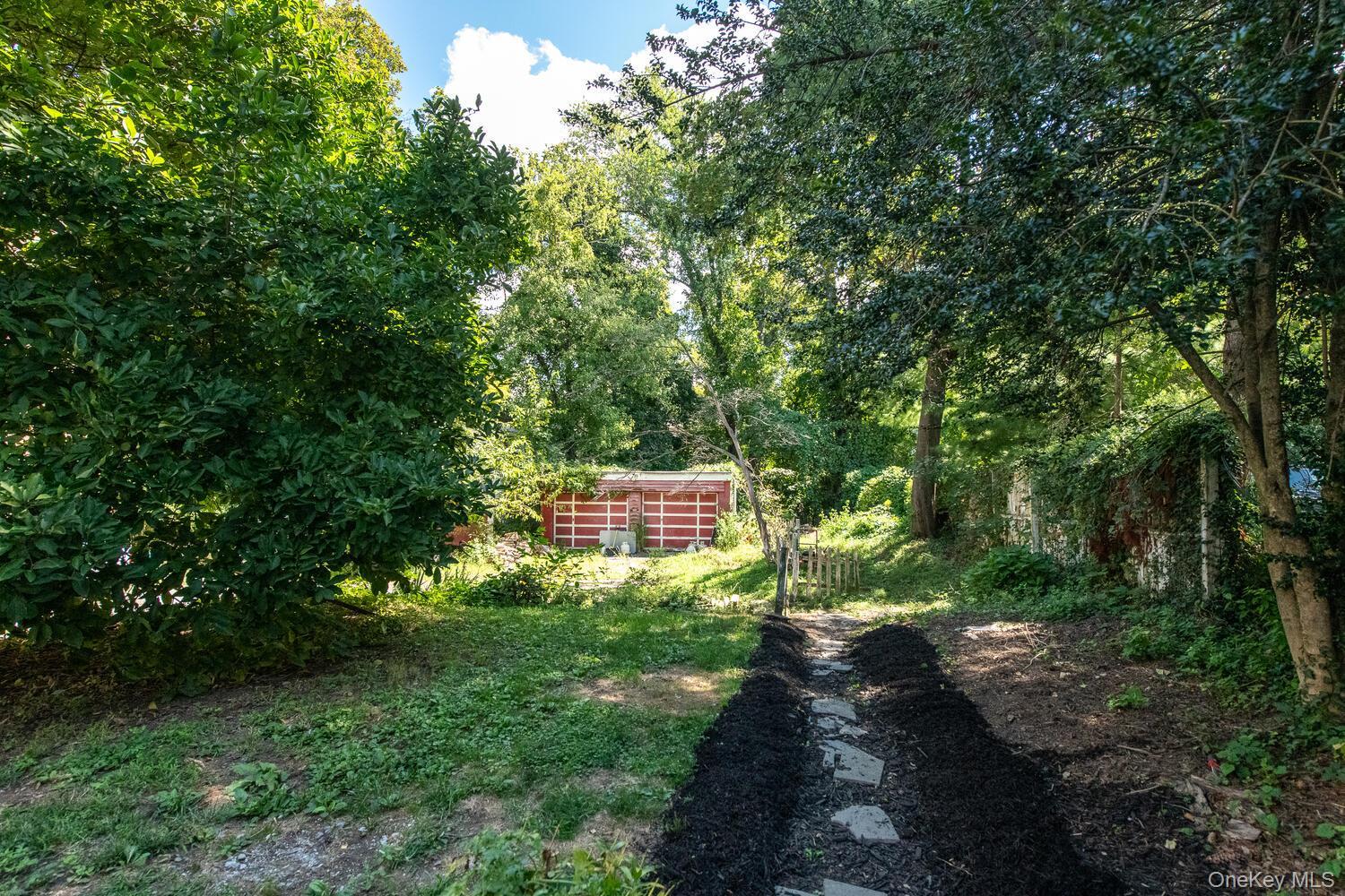 Single Family Hamilton  Dutchess County, NY 12601, MLS-905731-37