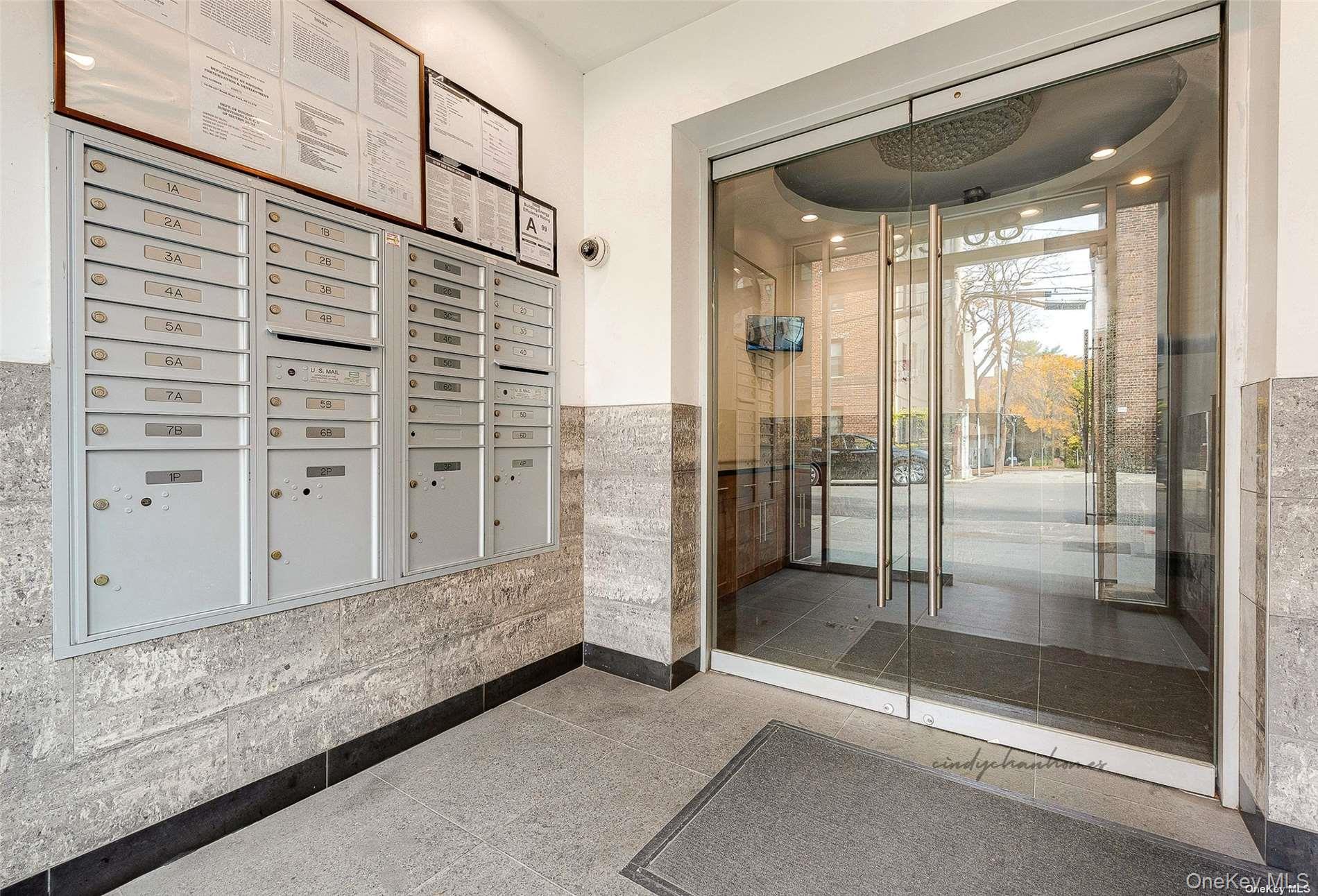Condo 65th  Queens, NY 11374, MLS-905745-3