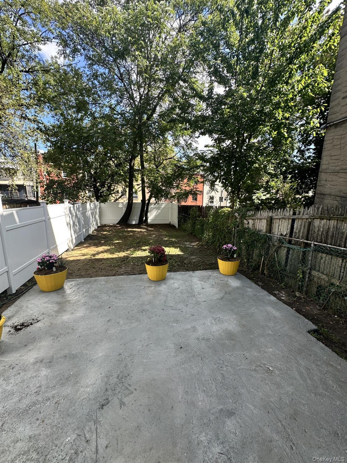 Single Family 228th  Bronx, NY 10466, MLS-905752-3