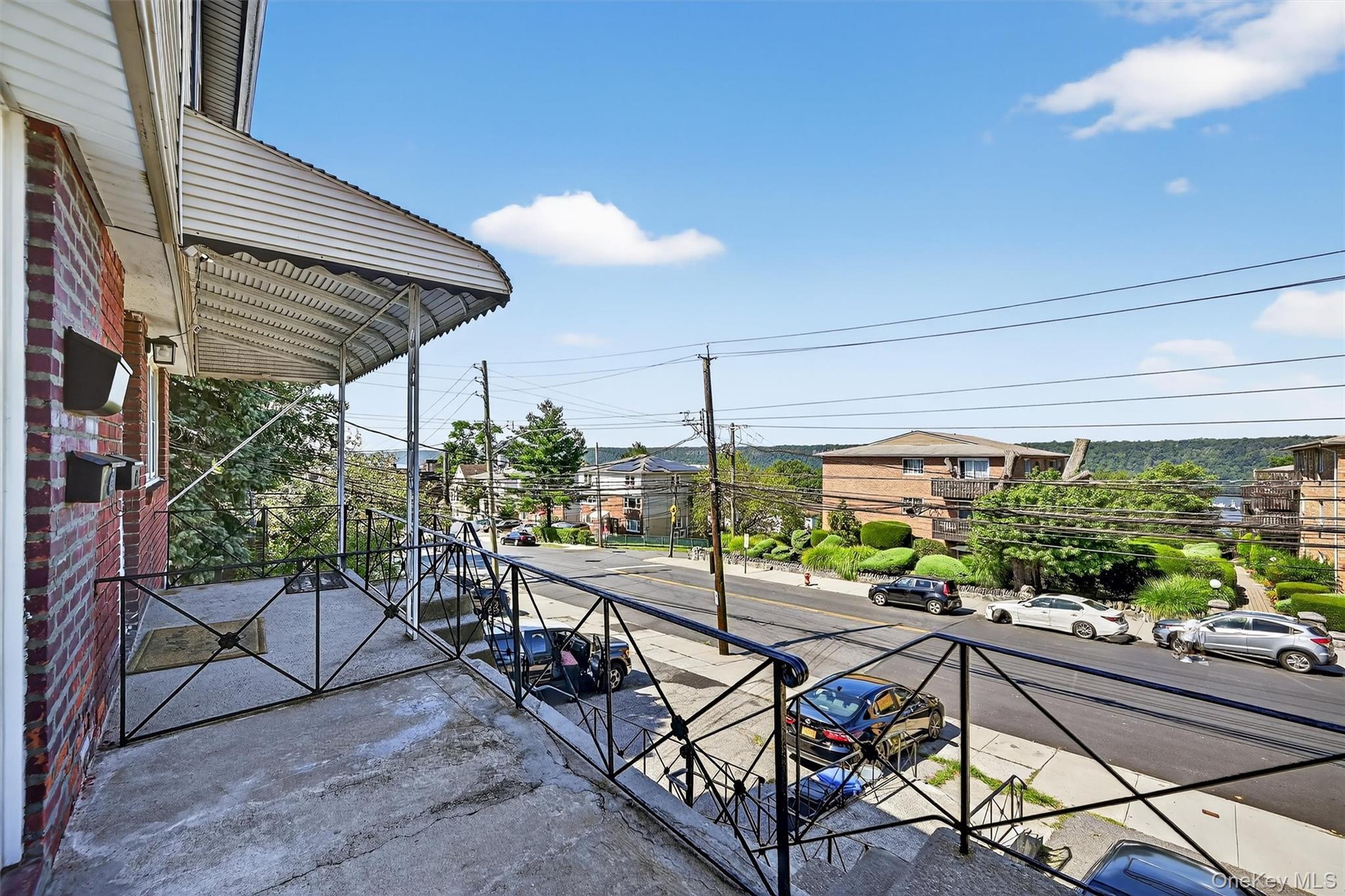 Single Family Broadway  Westchester County, NY 10701, MLS-905768-4
