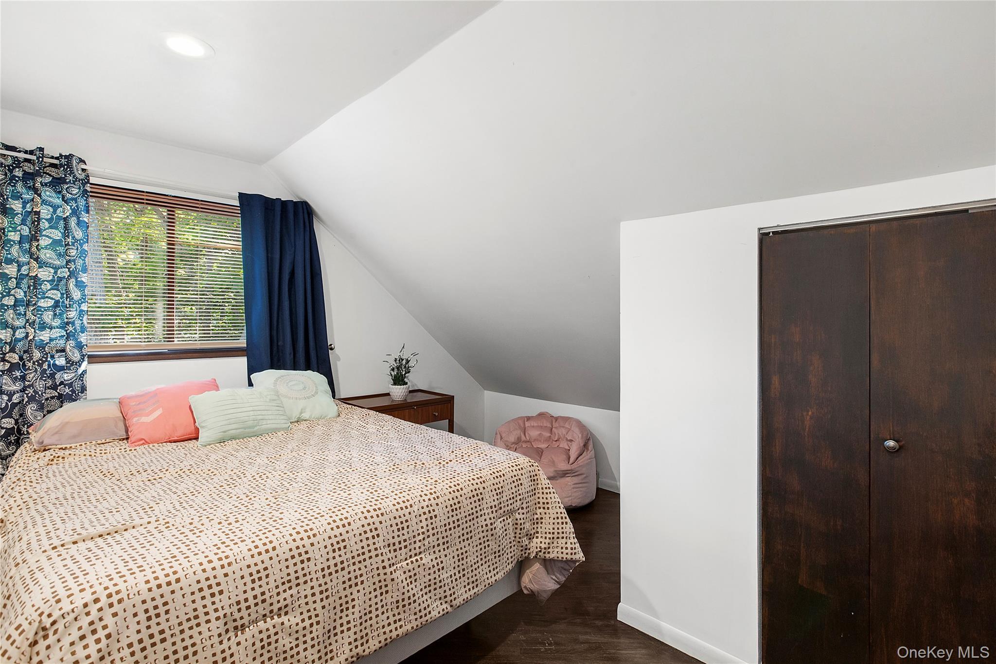 Single Family Brigantine Suffolk County, NY 11971, MLS-905803-12