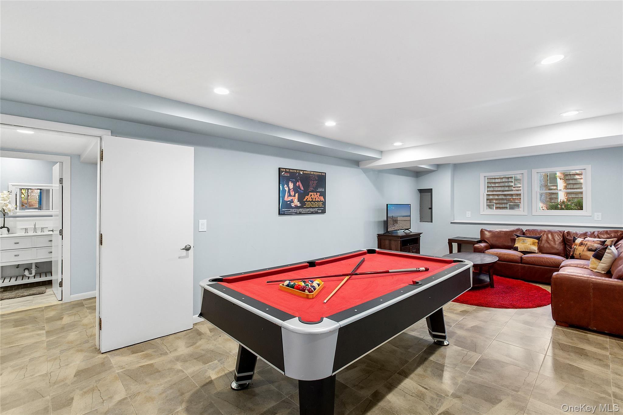 Single Family Brigantine Suffolk County, NY 11971, MLS-905803-16