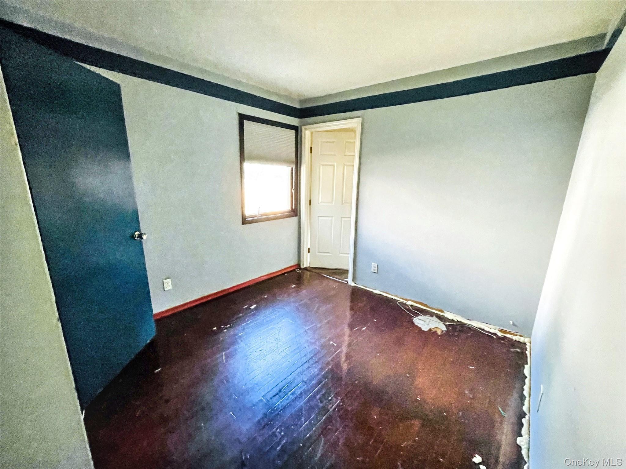 Single Family Woods Suffolk County, NY 11720, MLS-905810-10