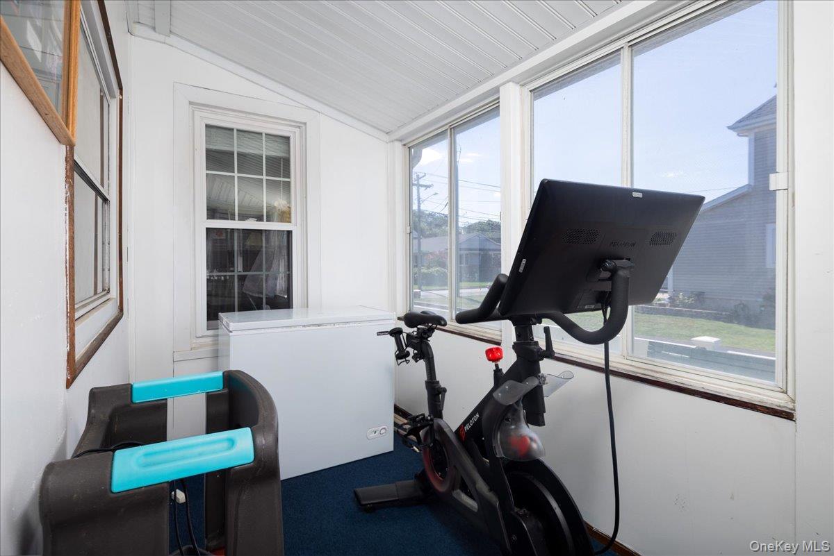 Single Family Silver Nassau County, NY 11572, MLS-905826-17