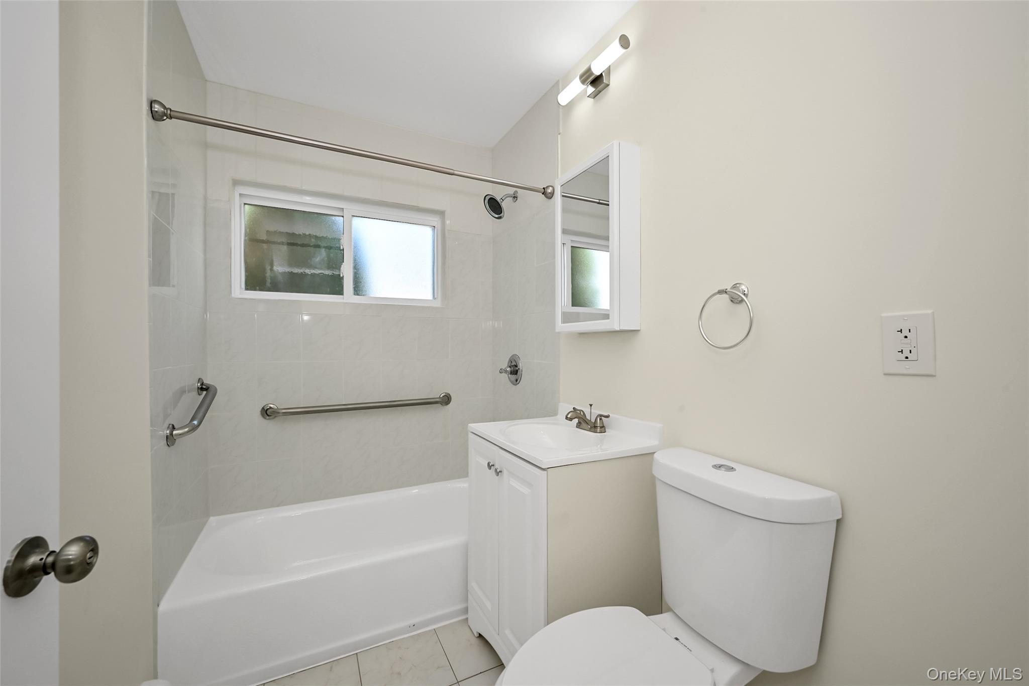 Single Family Autumn  Nassau County, NY 11801, MLS-905829-12