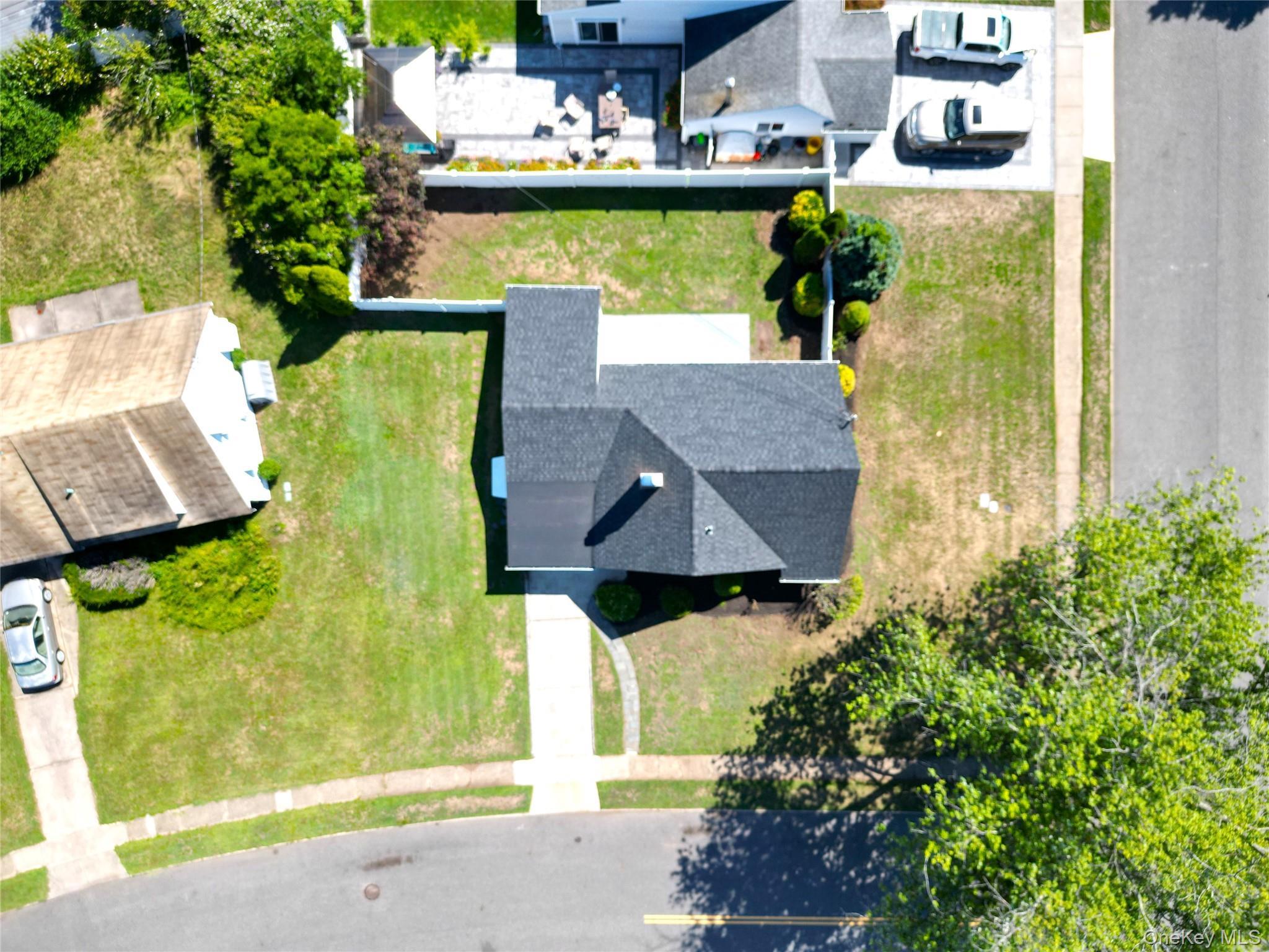 Single Family Autumn  Nassau County, NY 11801, MLS-905829-23