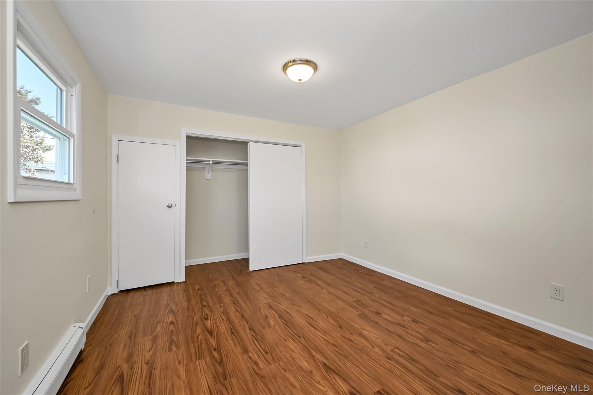 Single Family Autumn  Nassau County, NY 11801, MLS-905829-9