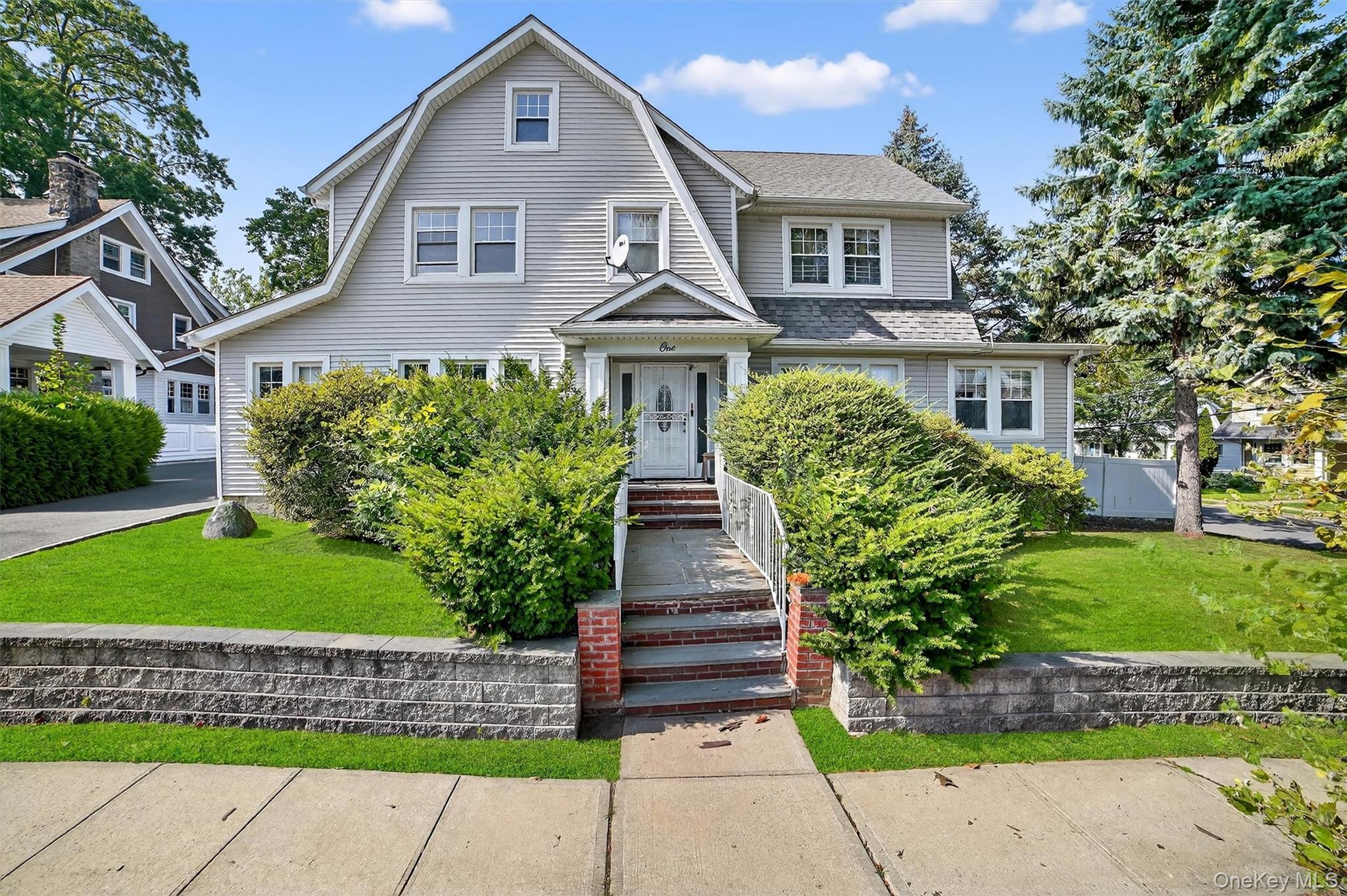 Single Family Irving  Westchester County, NY 10801, MLS-905834-2