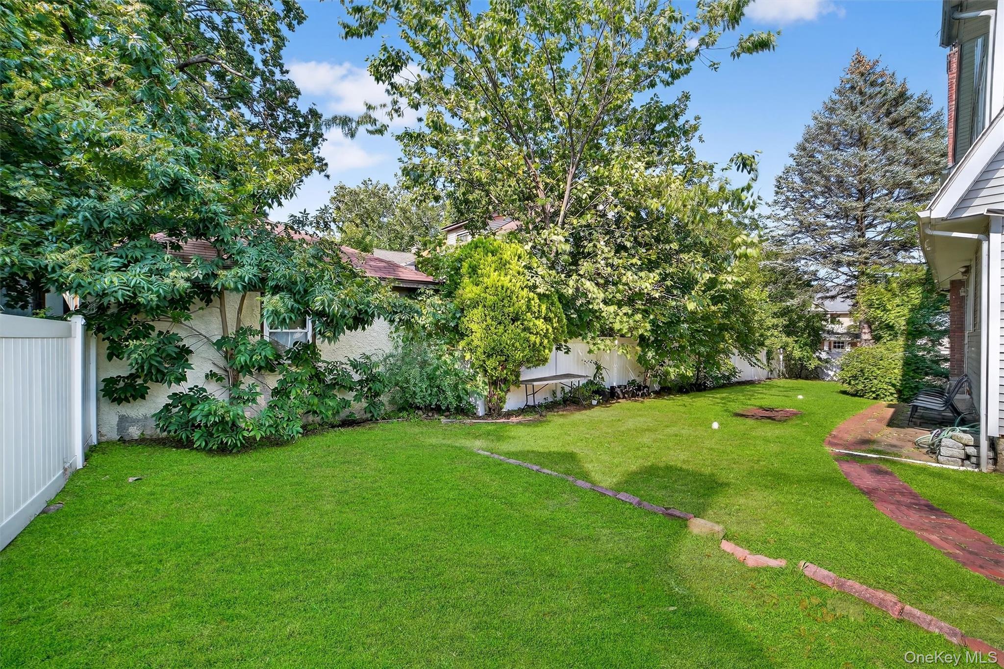 Single Family Irving  Westchester County, NY 10801, MLS-905834-37