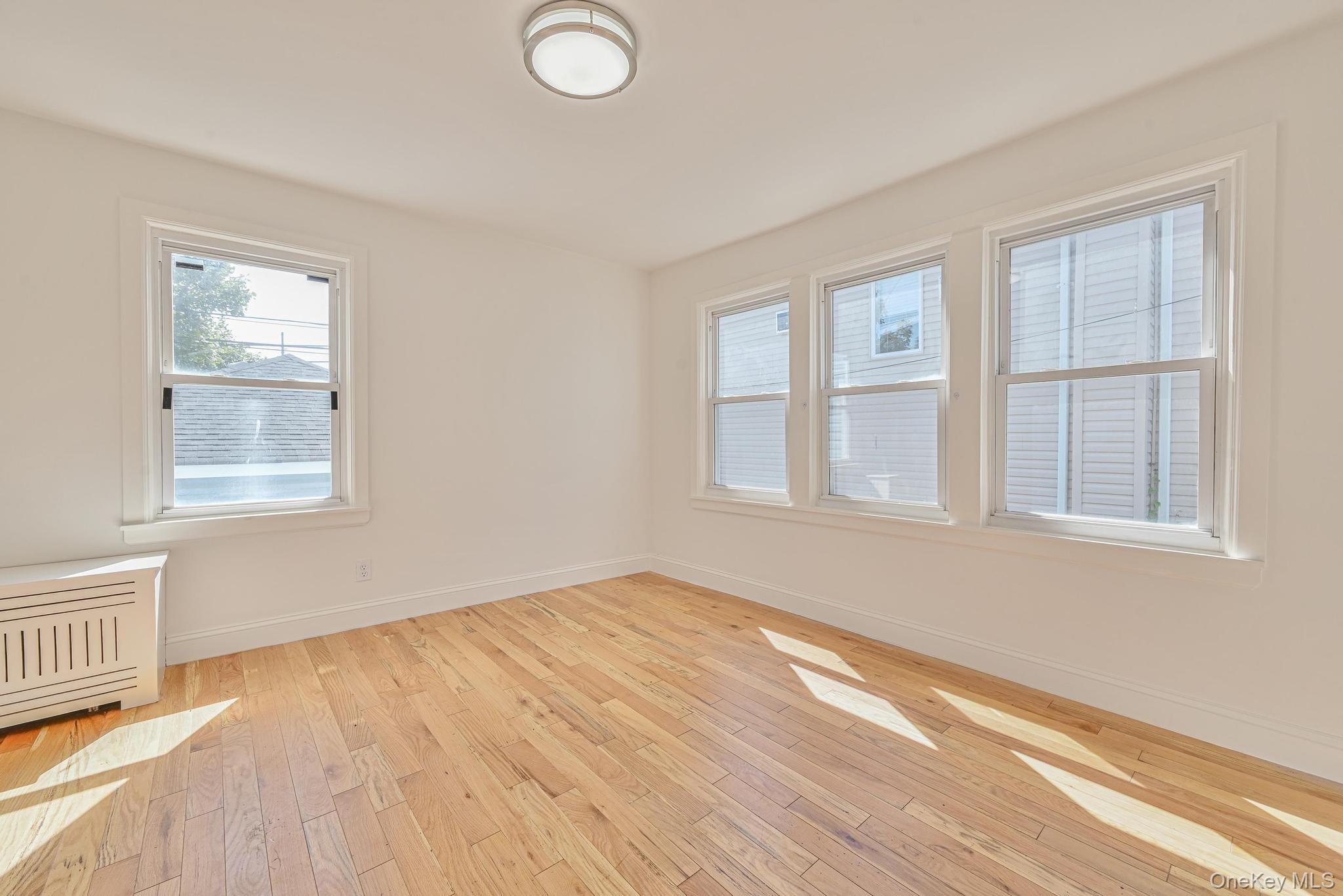 Single Family Parma Nassau County, NY 11558, MLS-905853-10