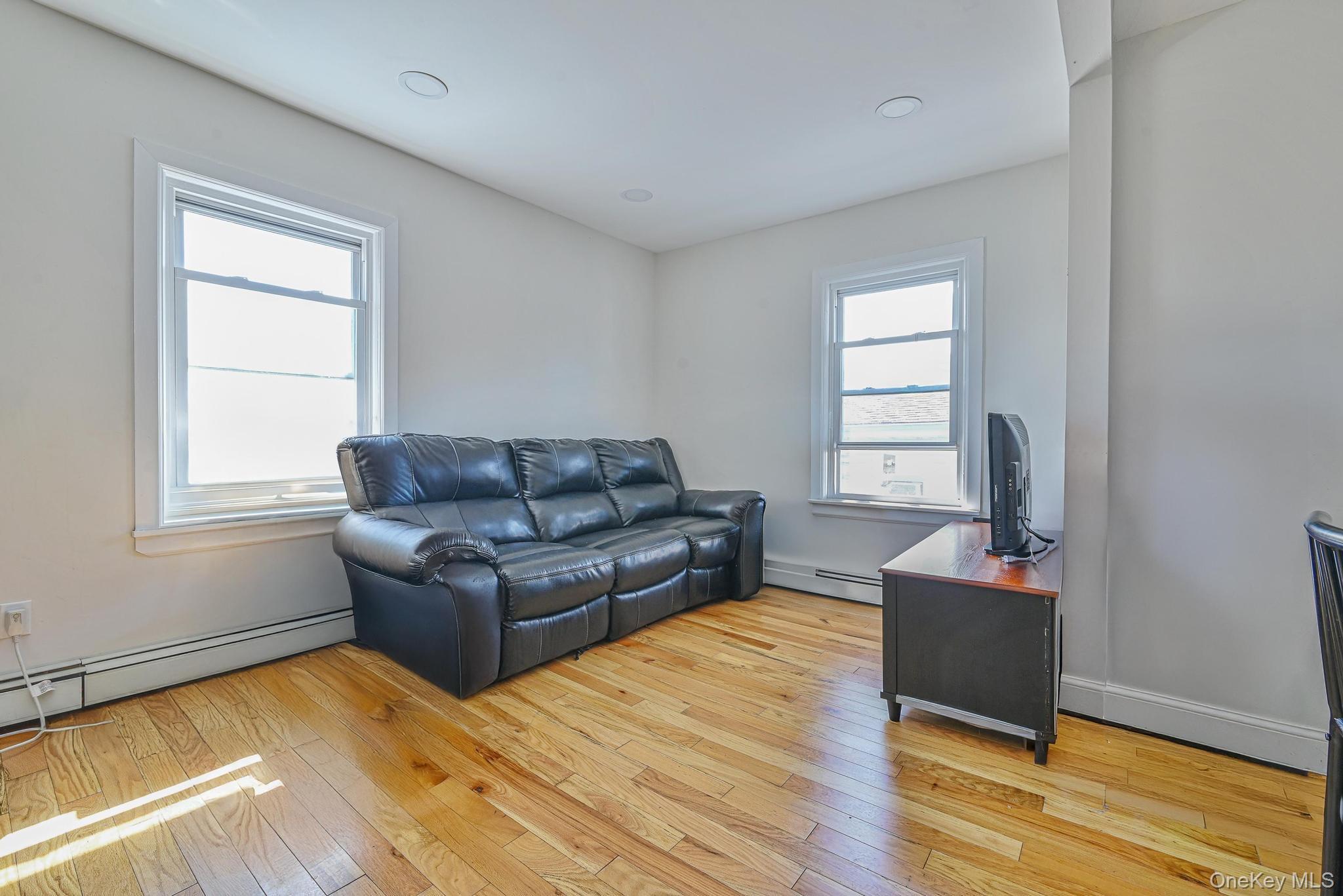 Single Family Parma Nassau County, NY 11558, MLS-905853-14