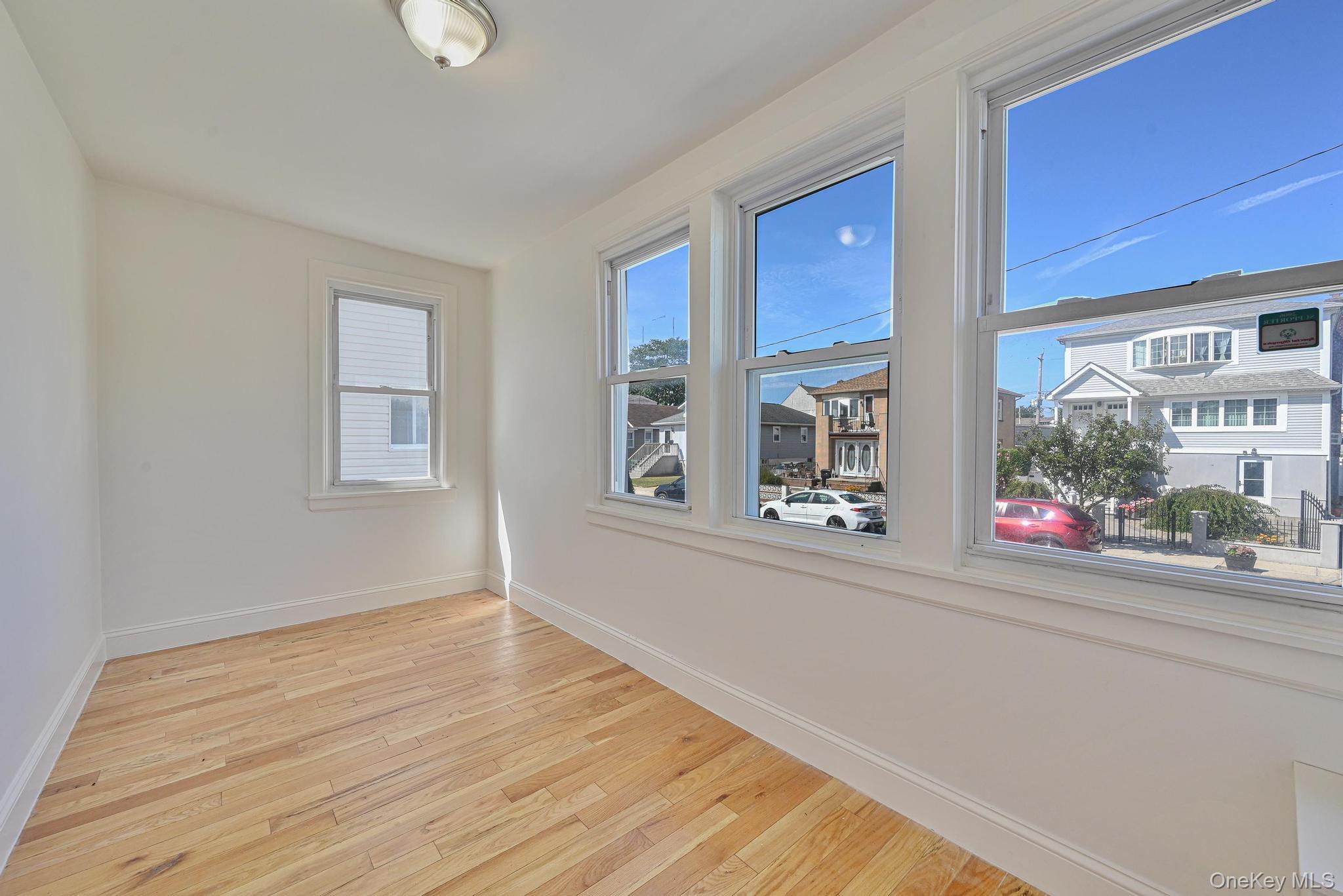 Single Family Parma Nassau County, NY 11558, MLS-905853-8