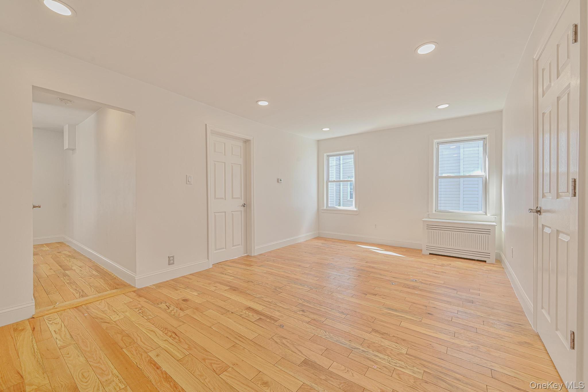 Single Family Parma Nassau County, NY 11558, MLS-905853-9