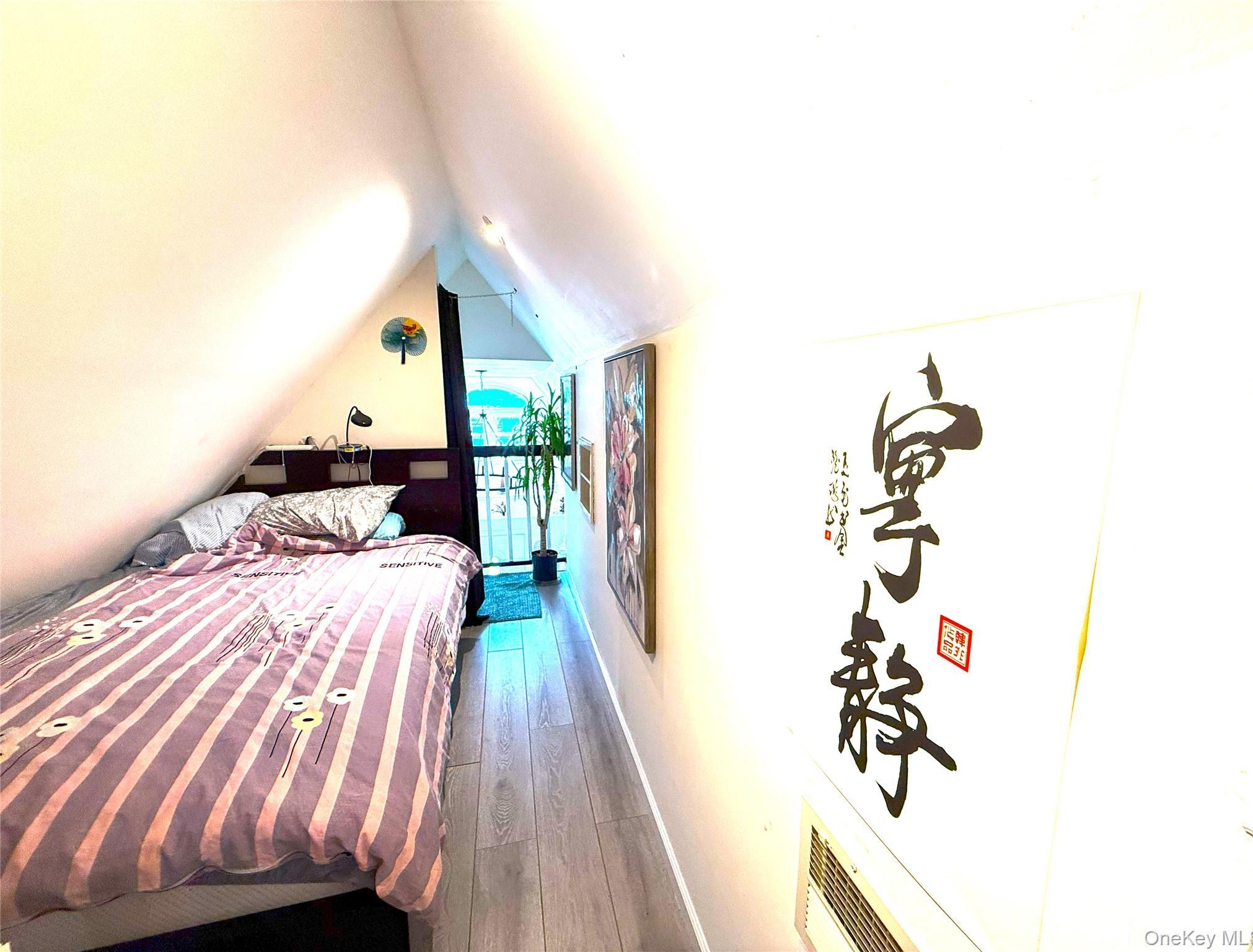 Single Family Desoto Suffolk County, NY 11701, MLS-905918-10