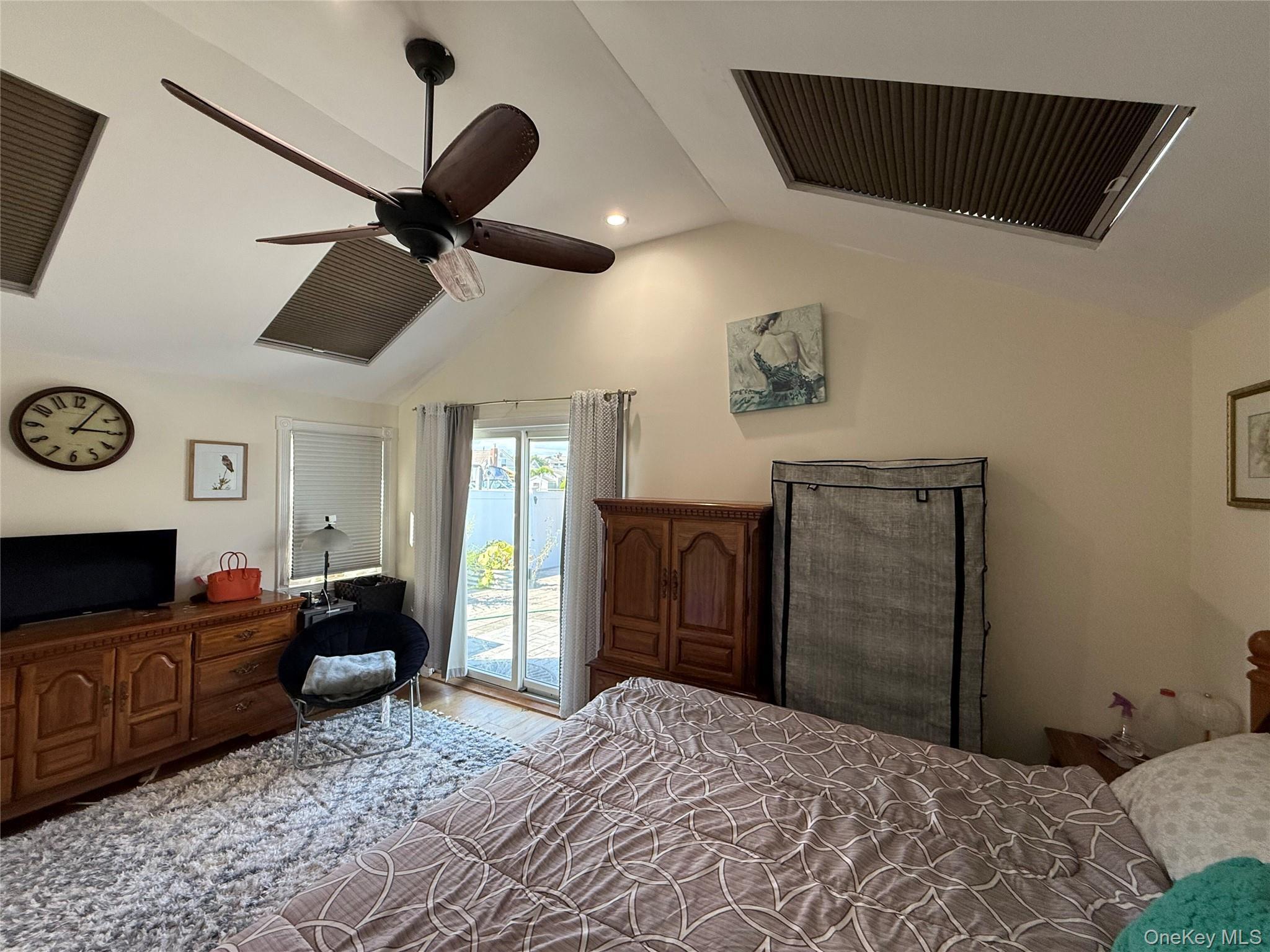 Single Family Desoto Suffolk County, NY 11701, MLS-905918-17