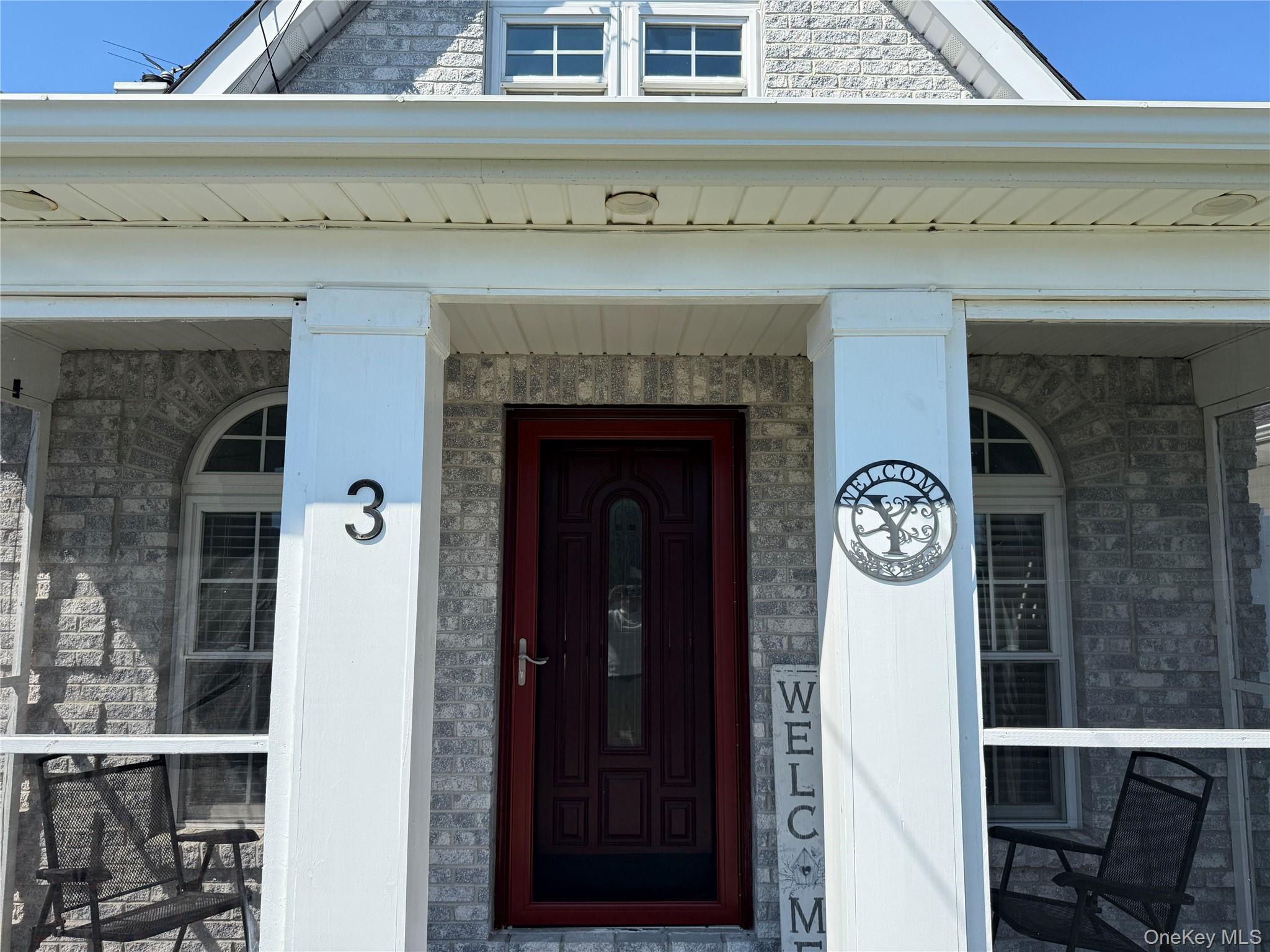 Single Family Desoto Suffolk County, NY 11701, MLS-905918-2