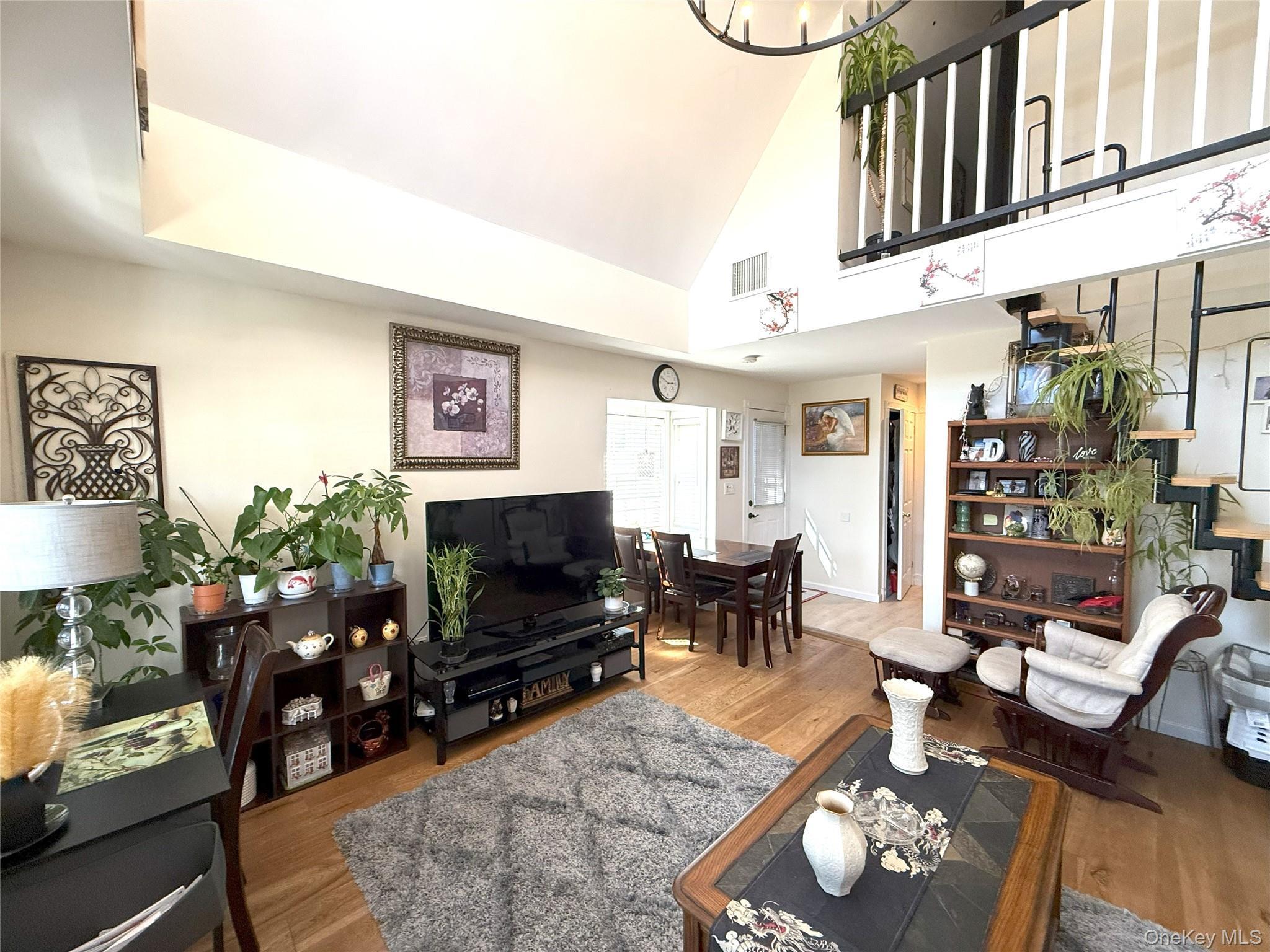 Single Family Desoto Suffolk County, NY 11701, MLS-905918-3