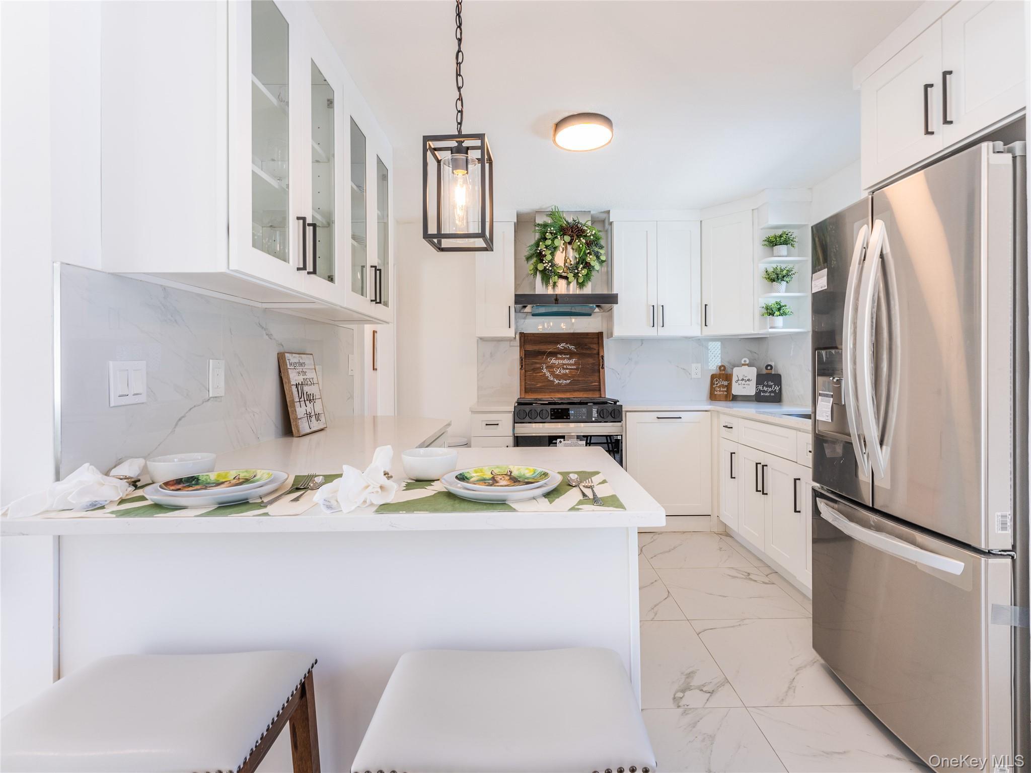 Single Family Glenwood  Nassau County, NY 11547, MLS-905923-12