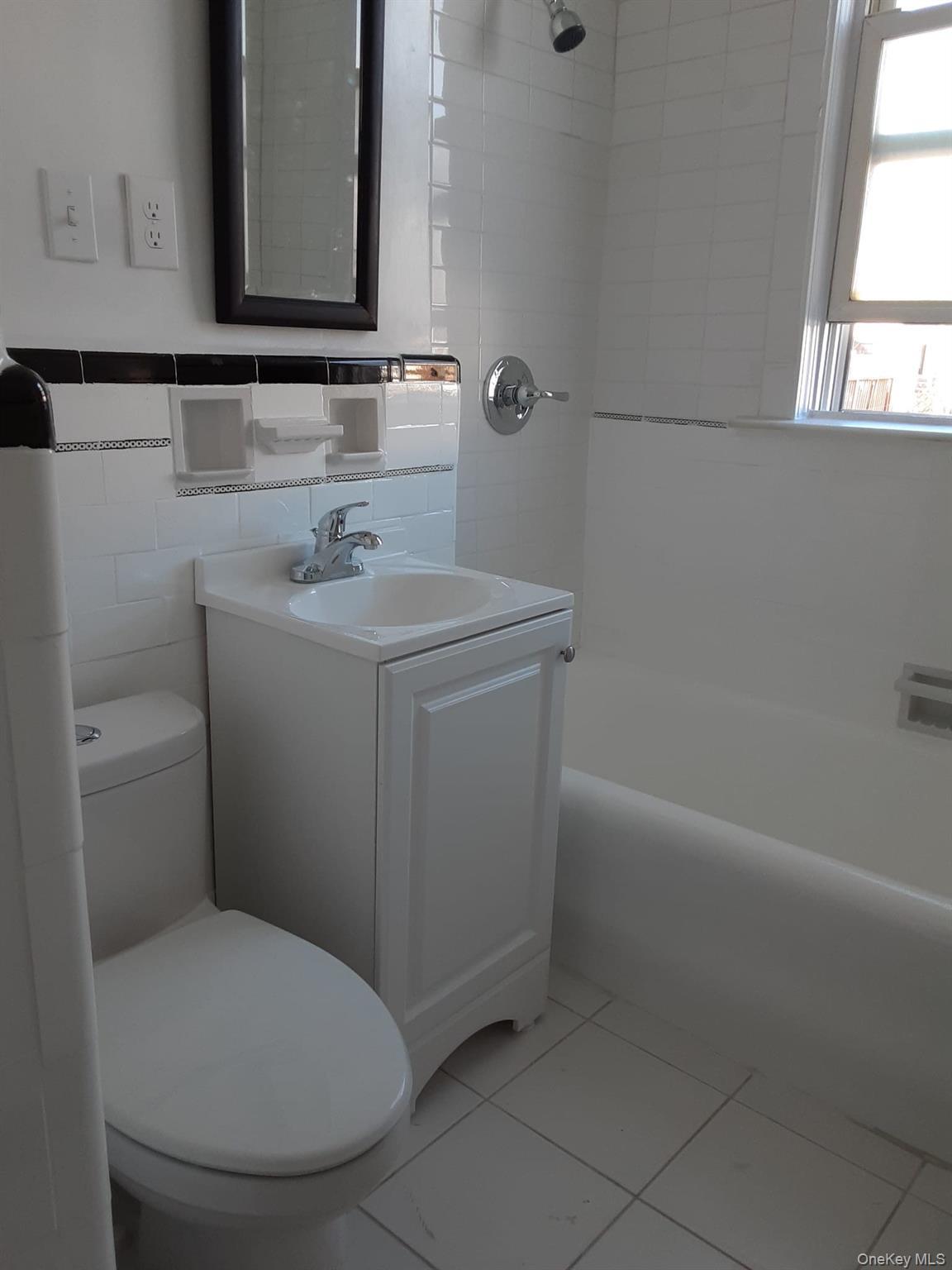 Single Family 67th Queens, NY 11374, MLS-905940-18