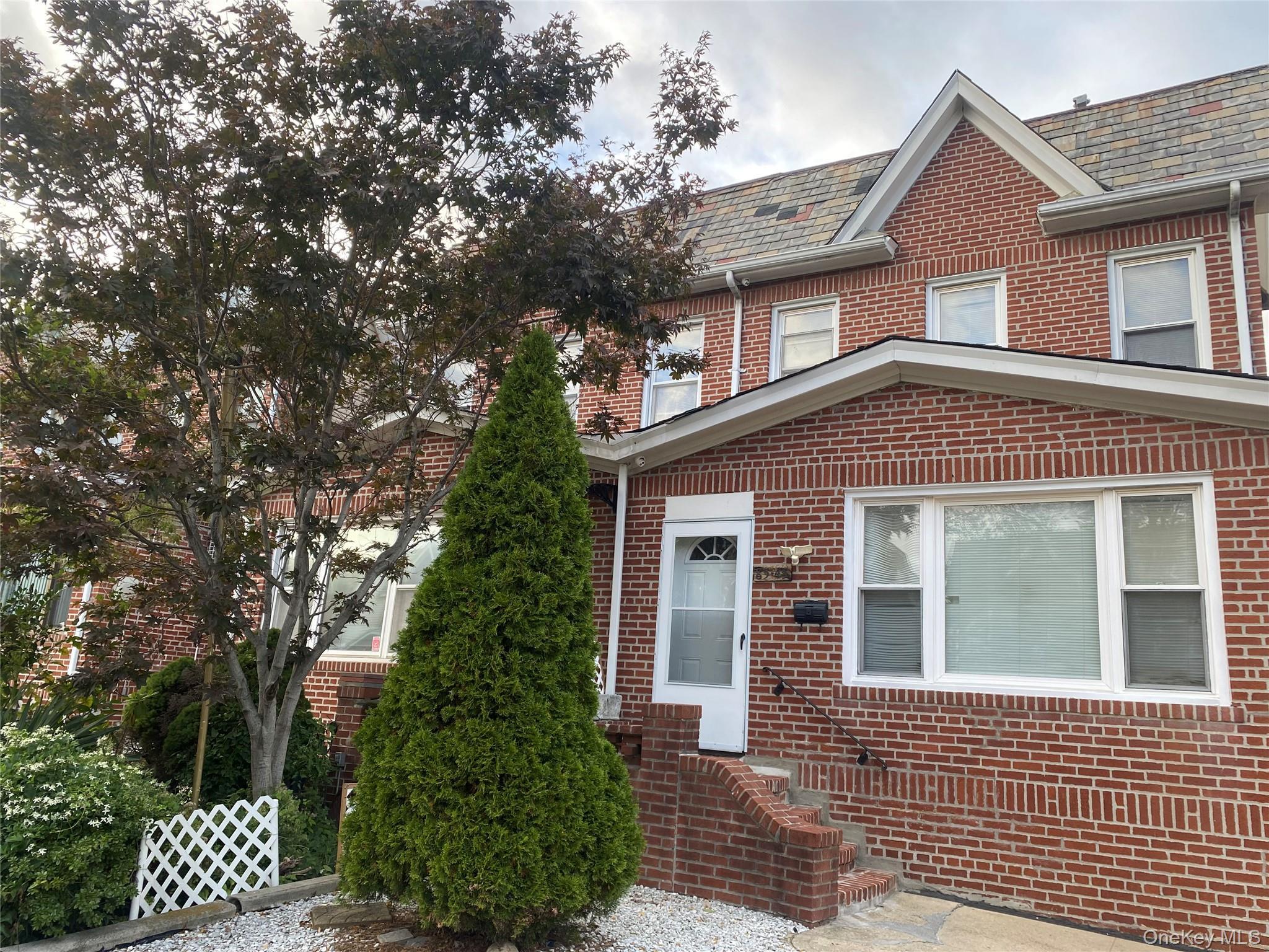 Single Family 67th Queens, NY 11374, MLS-905940-2