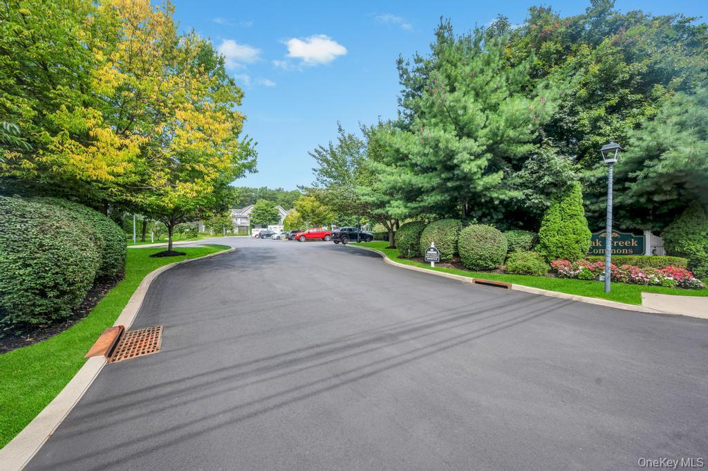 Single Family Okeefe Suffolk County, NY 11769, MLS-905967-28