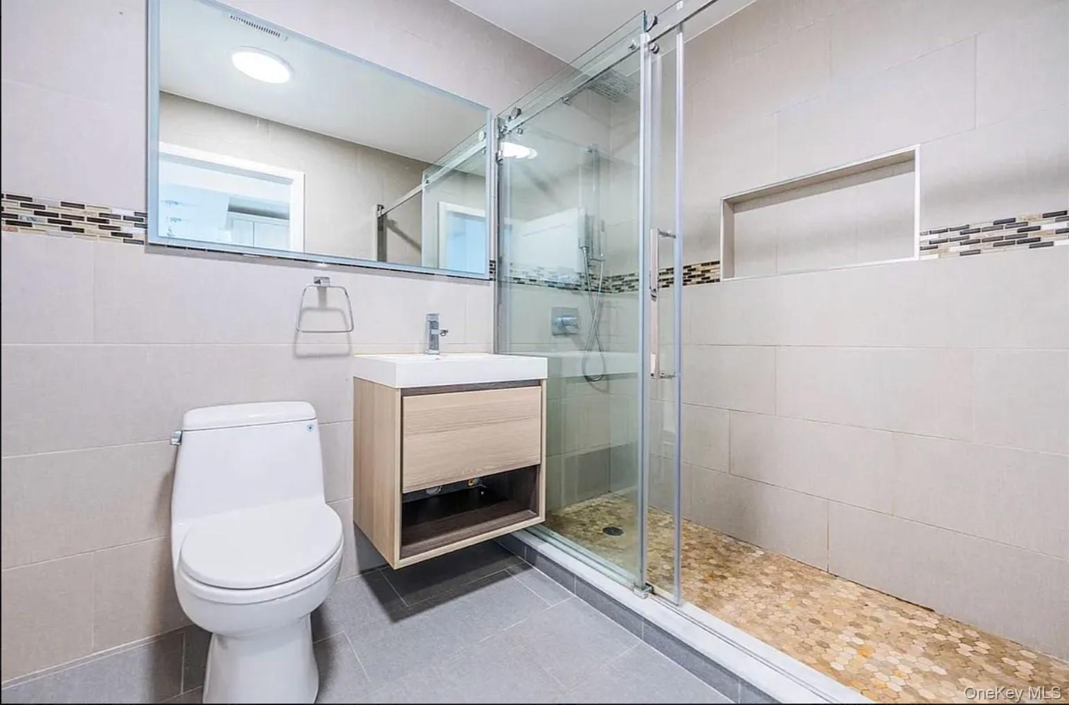 Condo 27th  Queens, NY 11101, MLS-905984-7