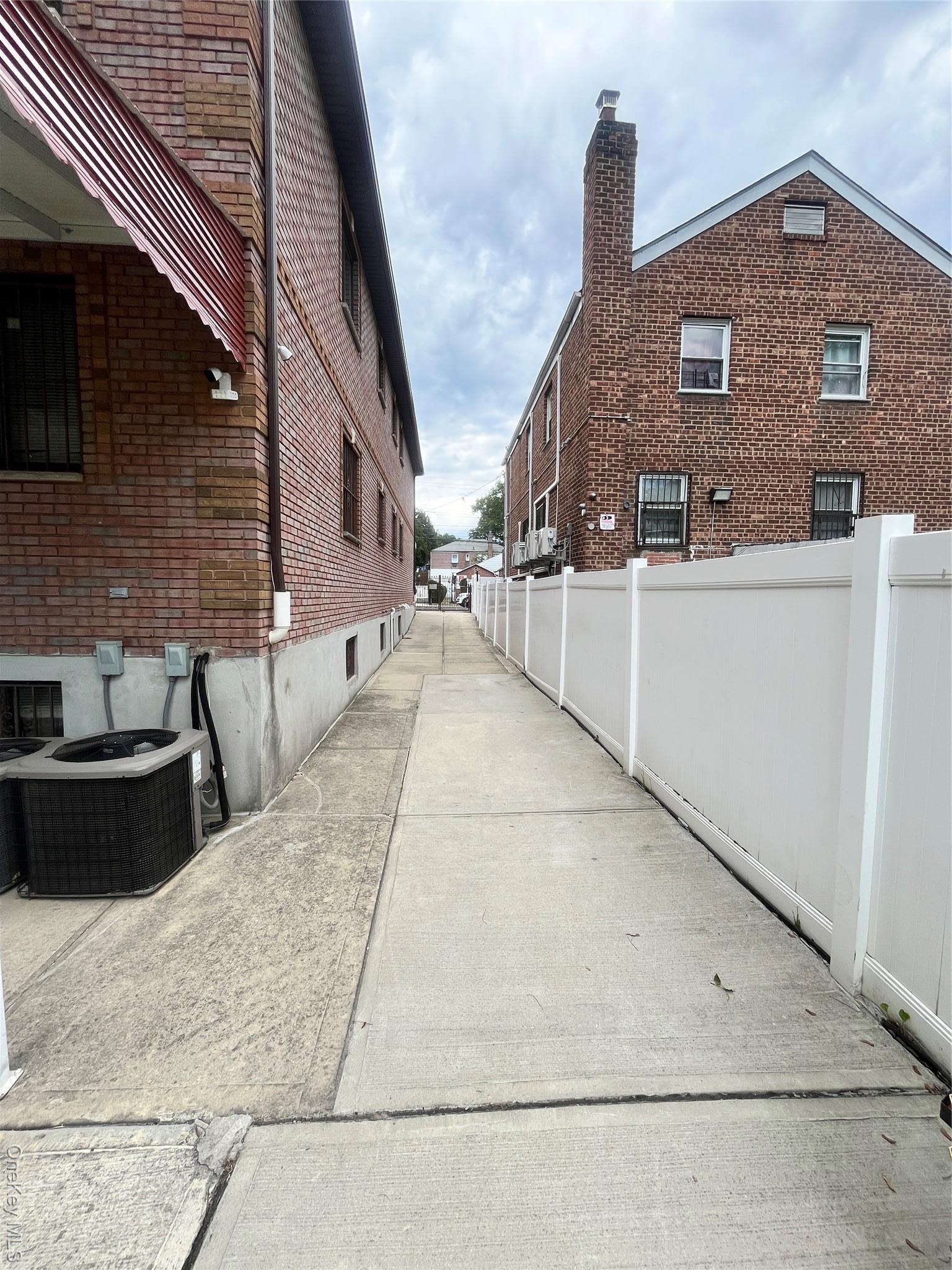Commercial Lease Pitman  Bronx, NY 10466, MLS-906021-10