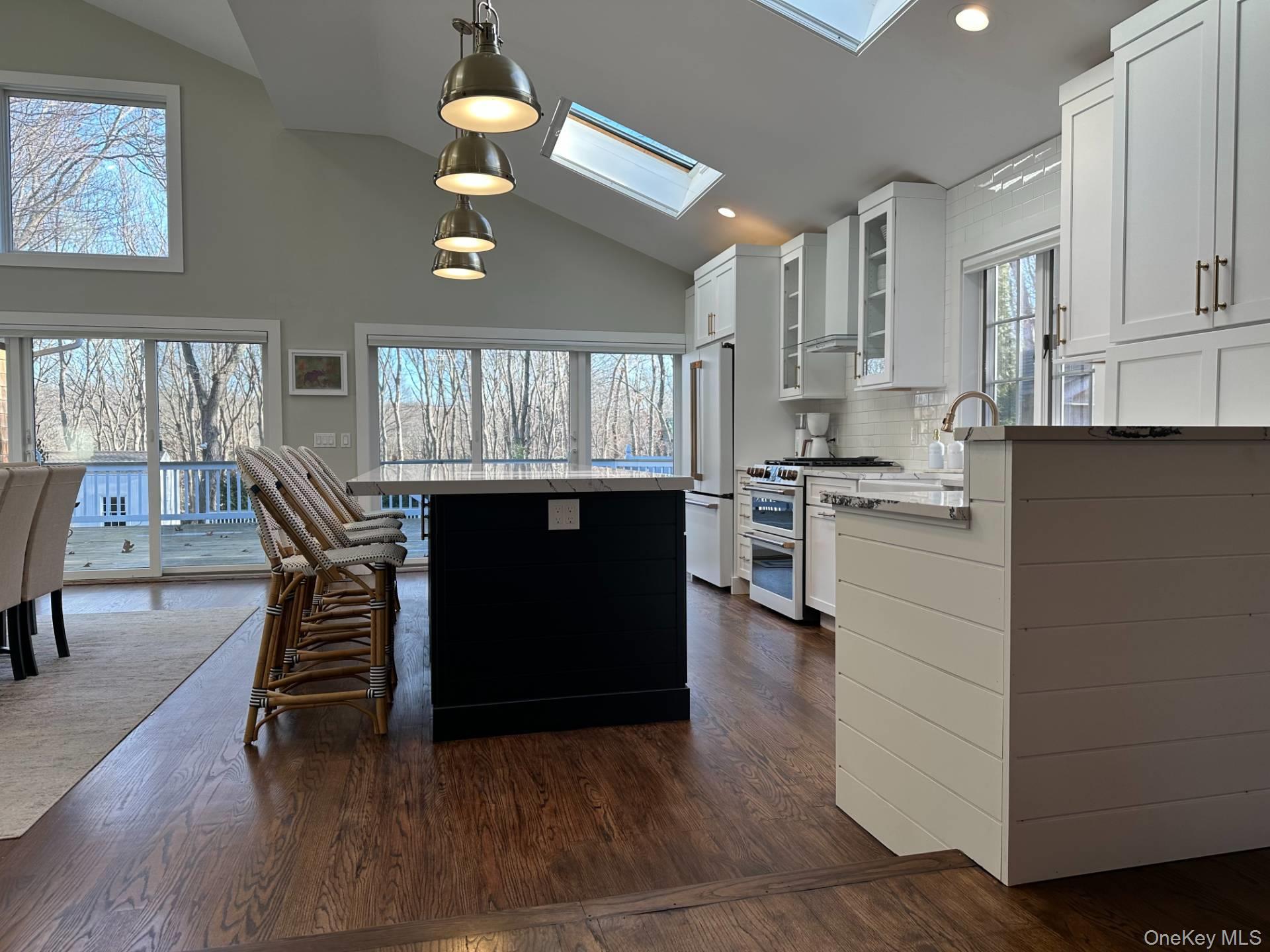 Single Family Shadyrest Suffolk County, NY 11963, MLS-906022-10