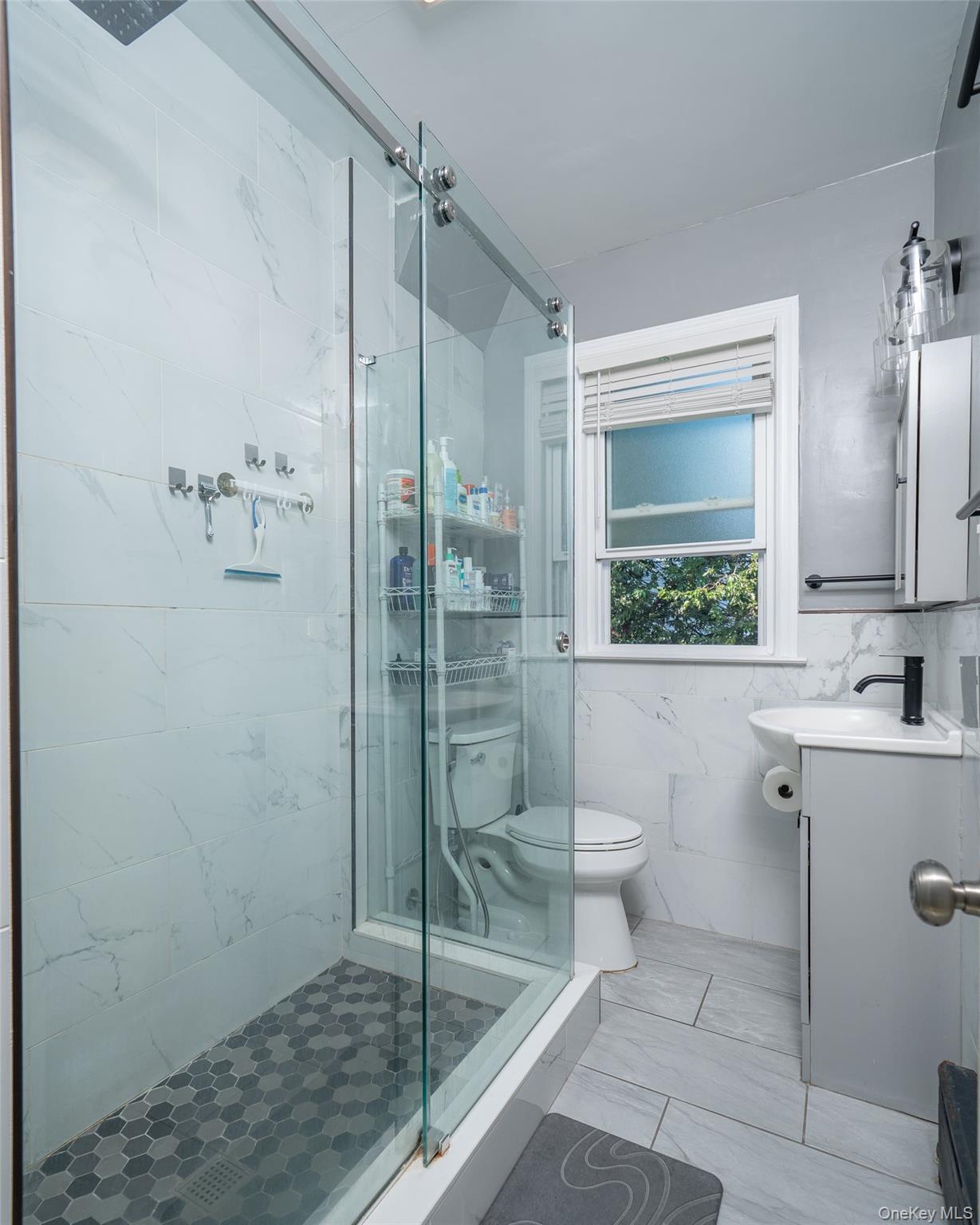 Single Family Haight  Bronx, NY 10461, MLS-906053-20