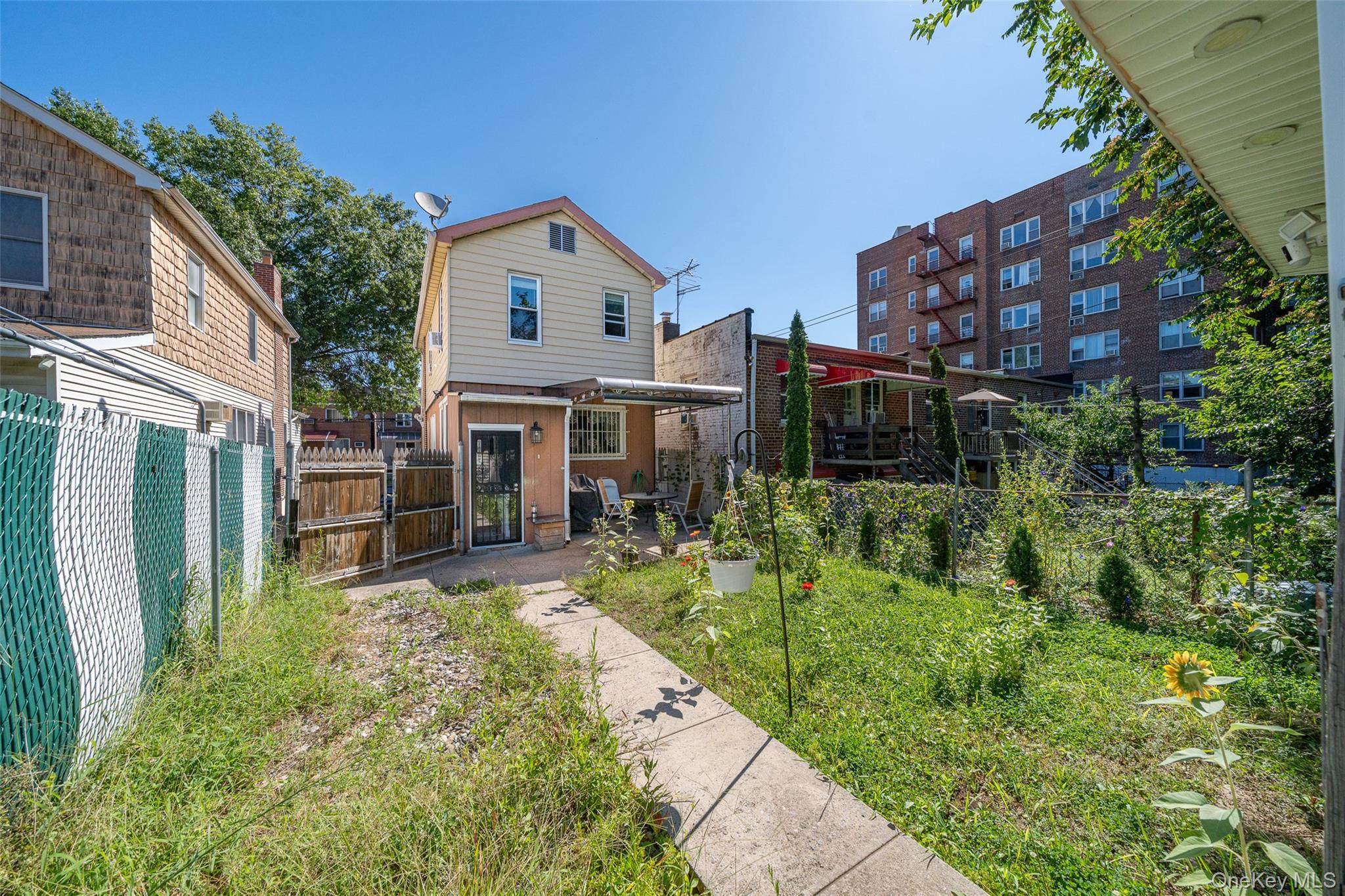 Single Family Haight  Bronx, NY 10461, MLS-906053-27