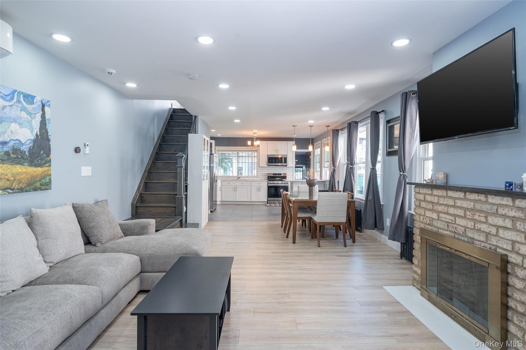 Single Family Haight  Bronx, NY 10461, MLS-906053-9