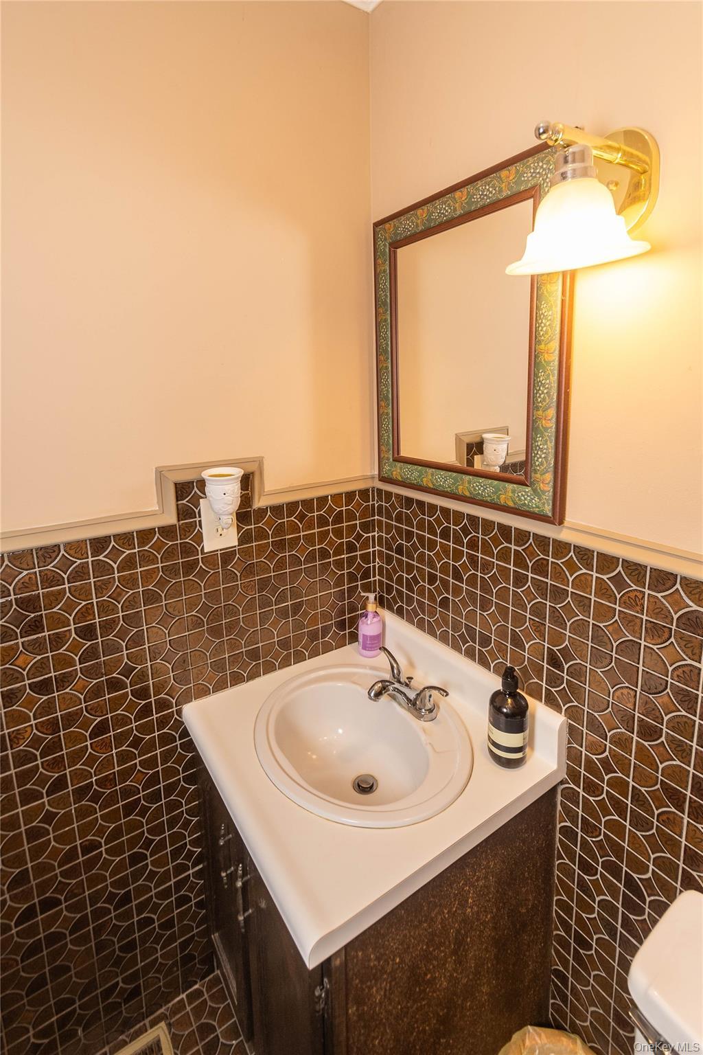 Single Family Village  Ulster County, NY 12401, MLS-906066-19