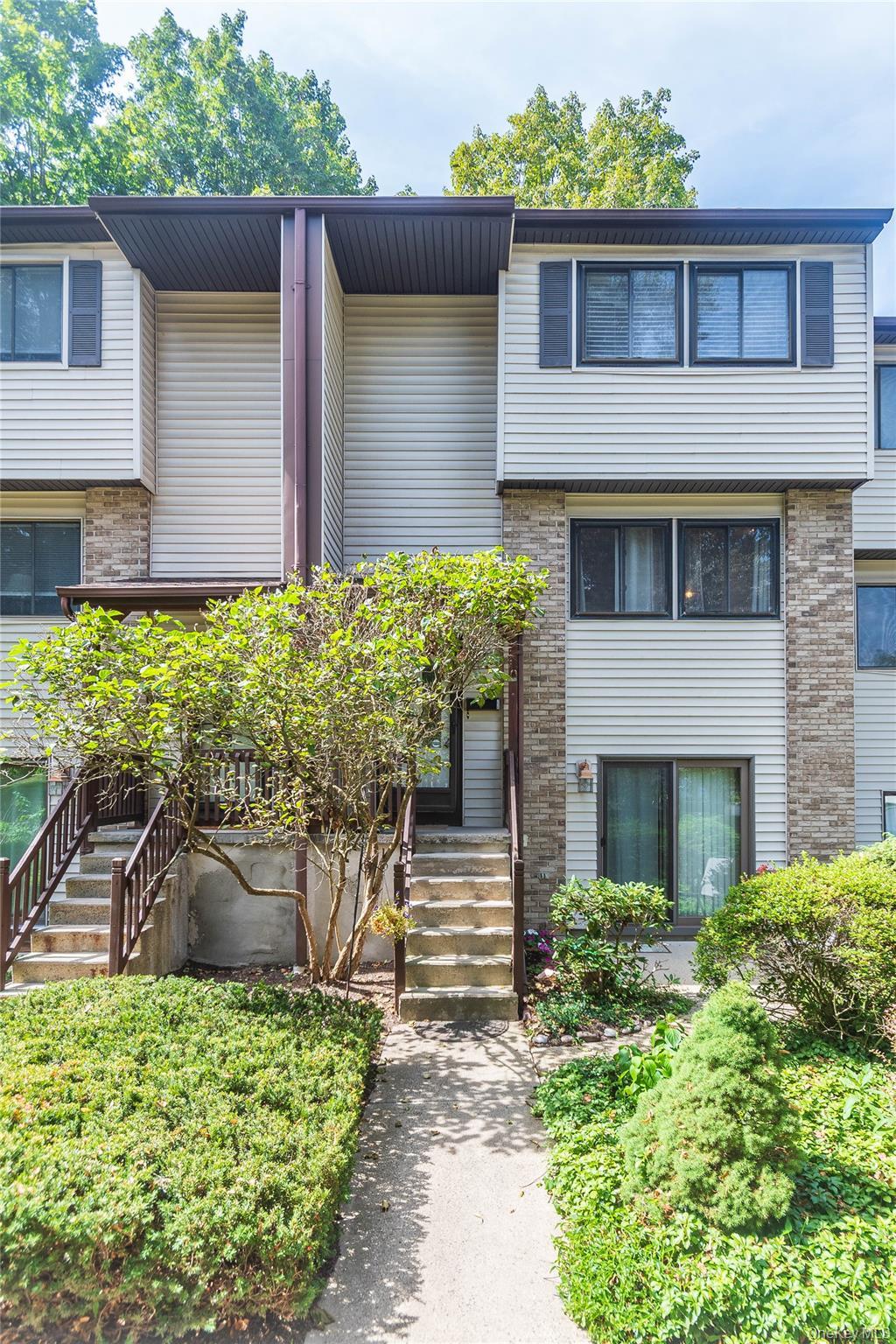 Single Family Village  Ulster County, NY 12401, MLS-906066-2