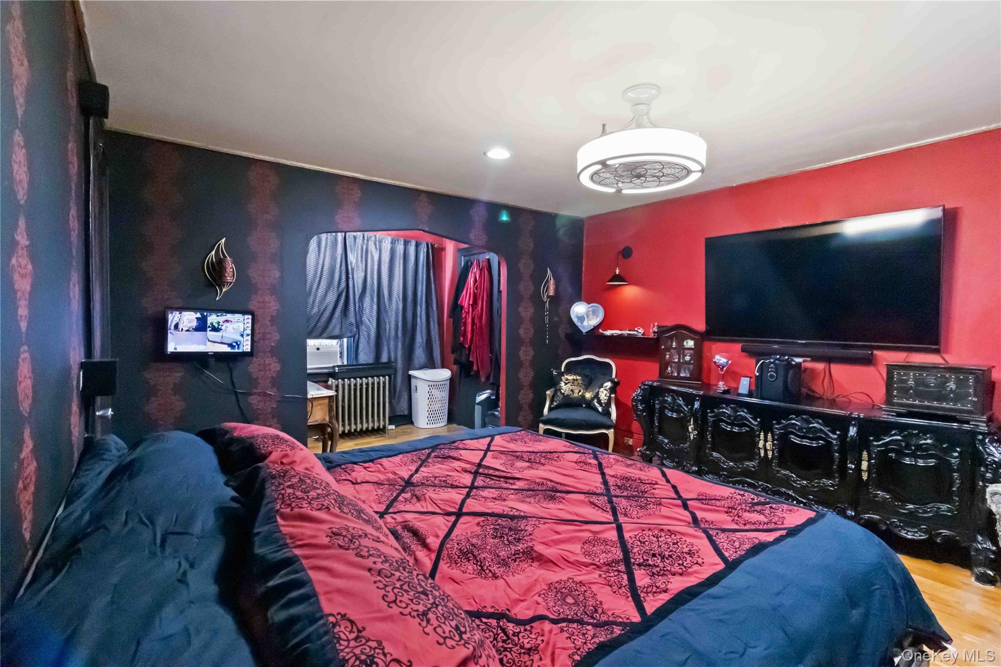 Single Family 143rd  Queens, NY 11436, MLS-906111-13