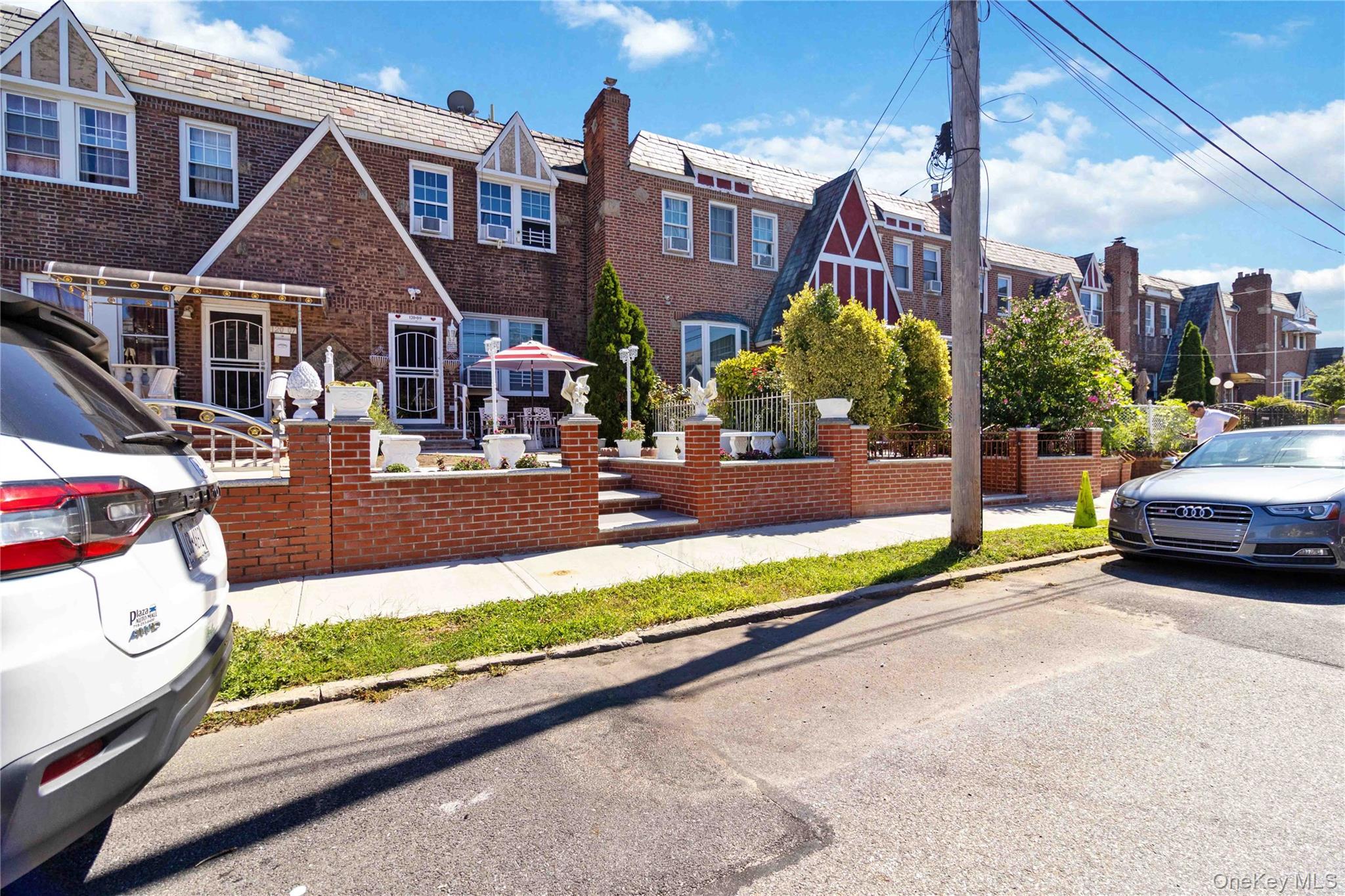 Single Family 143rd  Queens, NY 11436, MLS-906111-33