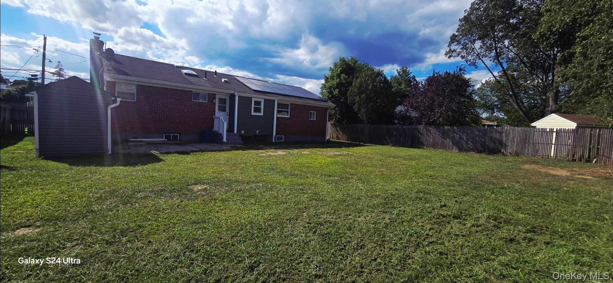 Single Family Burlington Suffolk County, NY 11729, MLS-906116-3