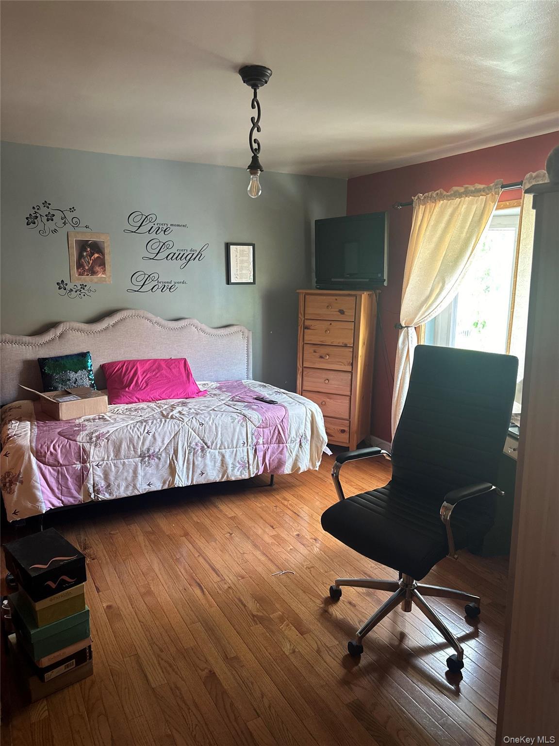 Single Family Maspeth Brooklyn, NY 11211, MLS-906120-10