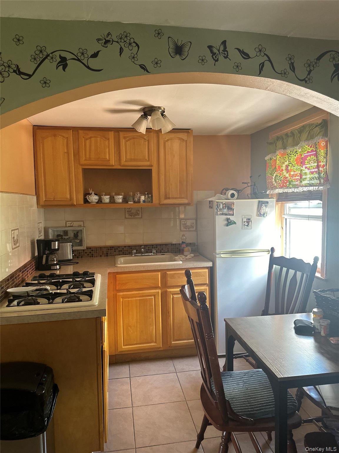 Single Family Maspeth Brooklyn, NY 11211, MLS-906120-13