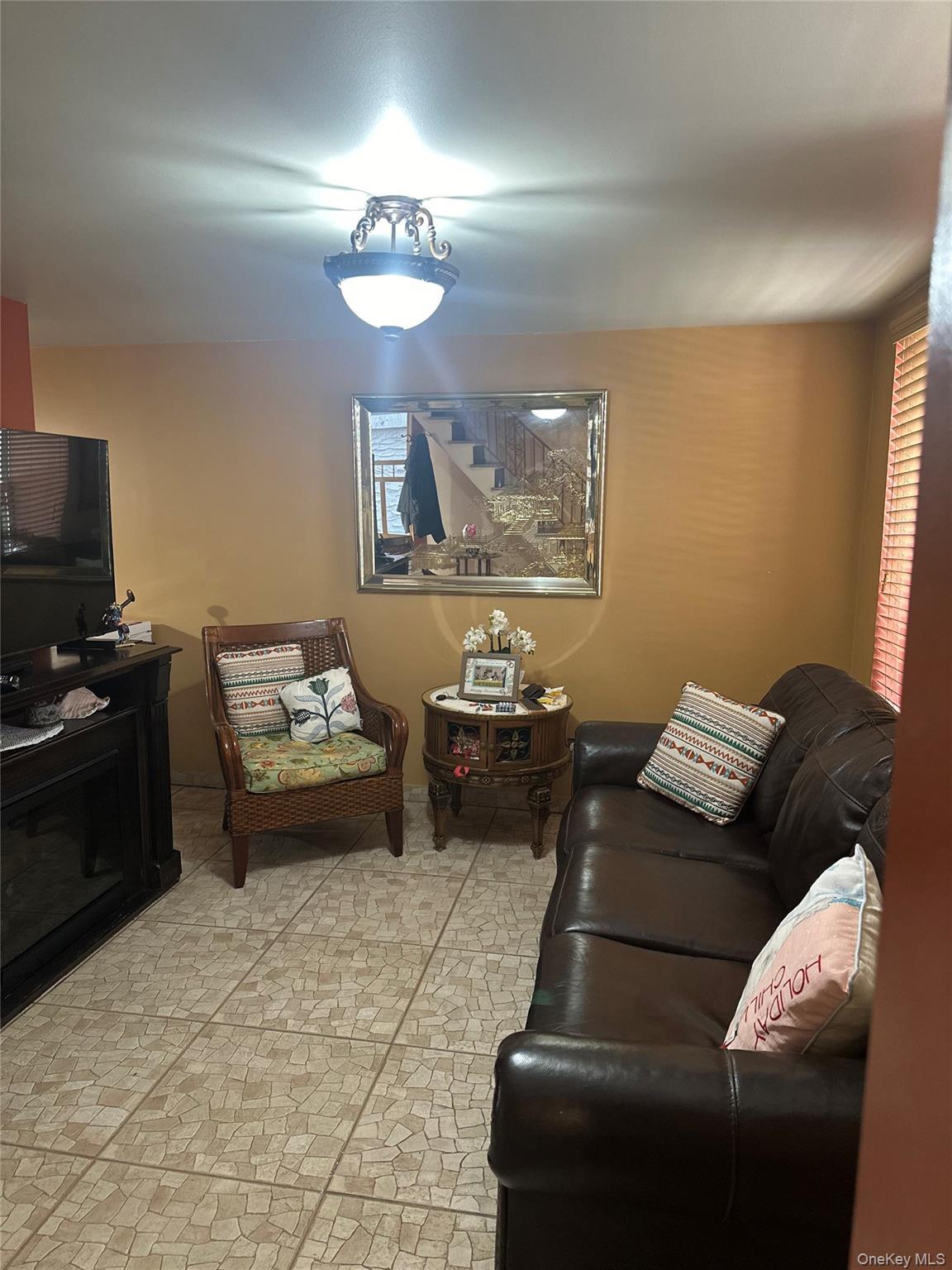 Single Family Maspeth Brooklyn, NY 11211, MLS-906120-6