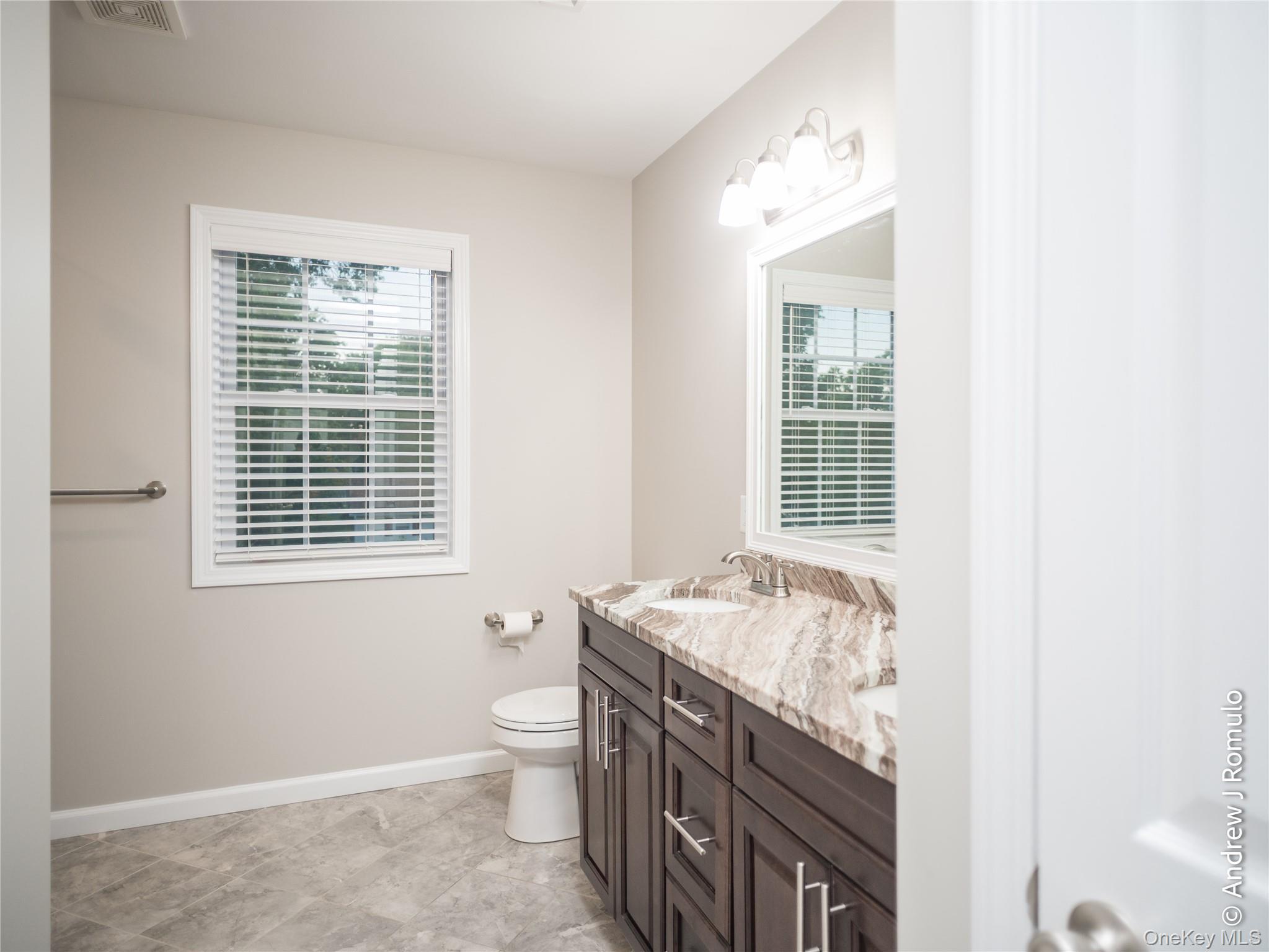 Single Family Robalene  Orange County, NY 10924, MLS-906123-24