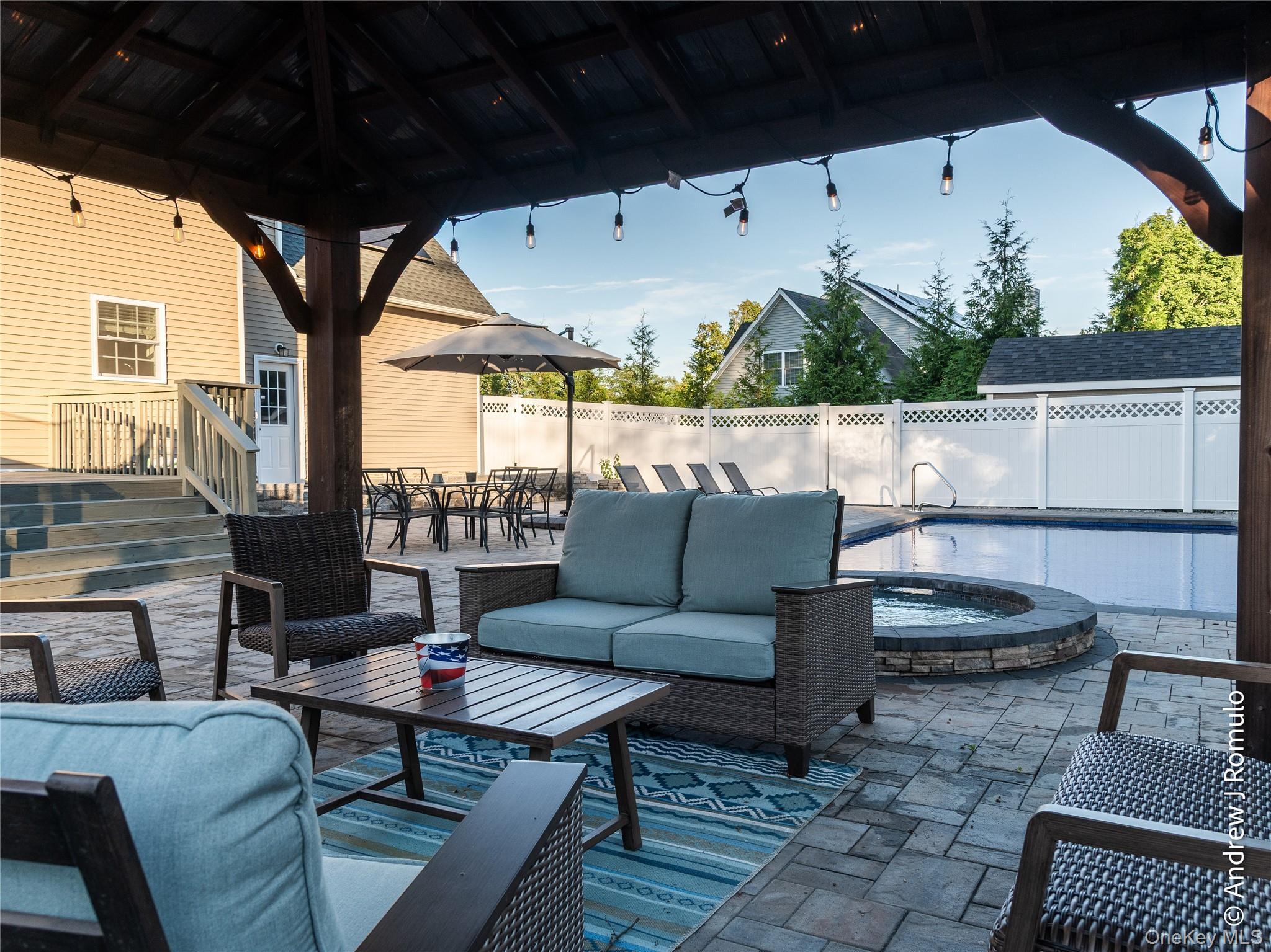 Single Family Robalene  Orange County, NY 10924, MLS-906123-5