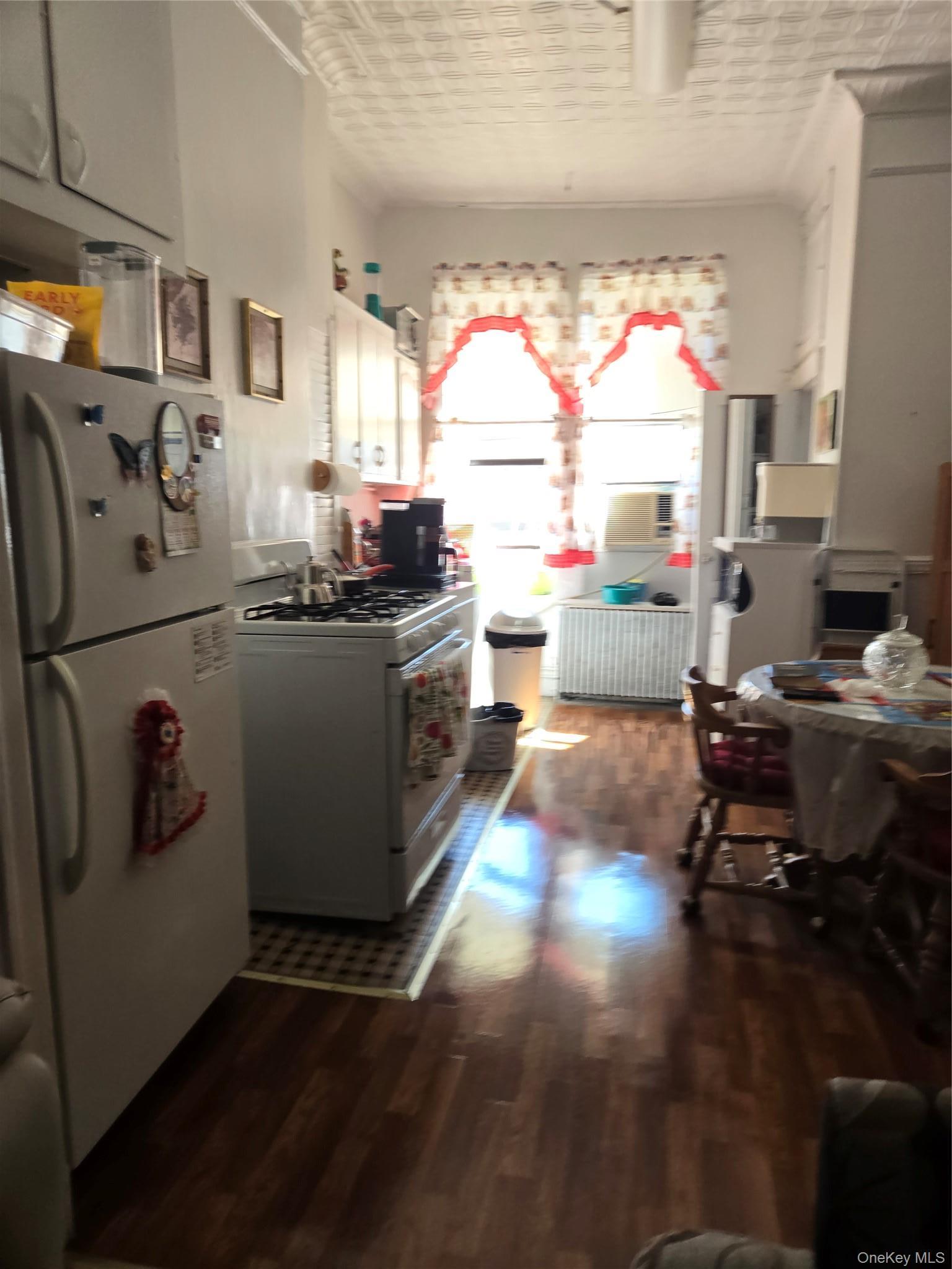 Commercial Sale Gates Avenue  Brooklyn, NY 11237, MLS-906151-11