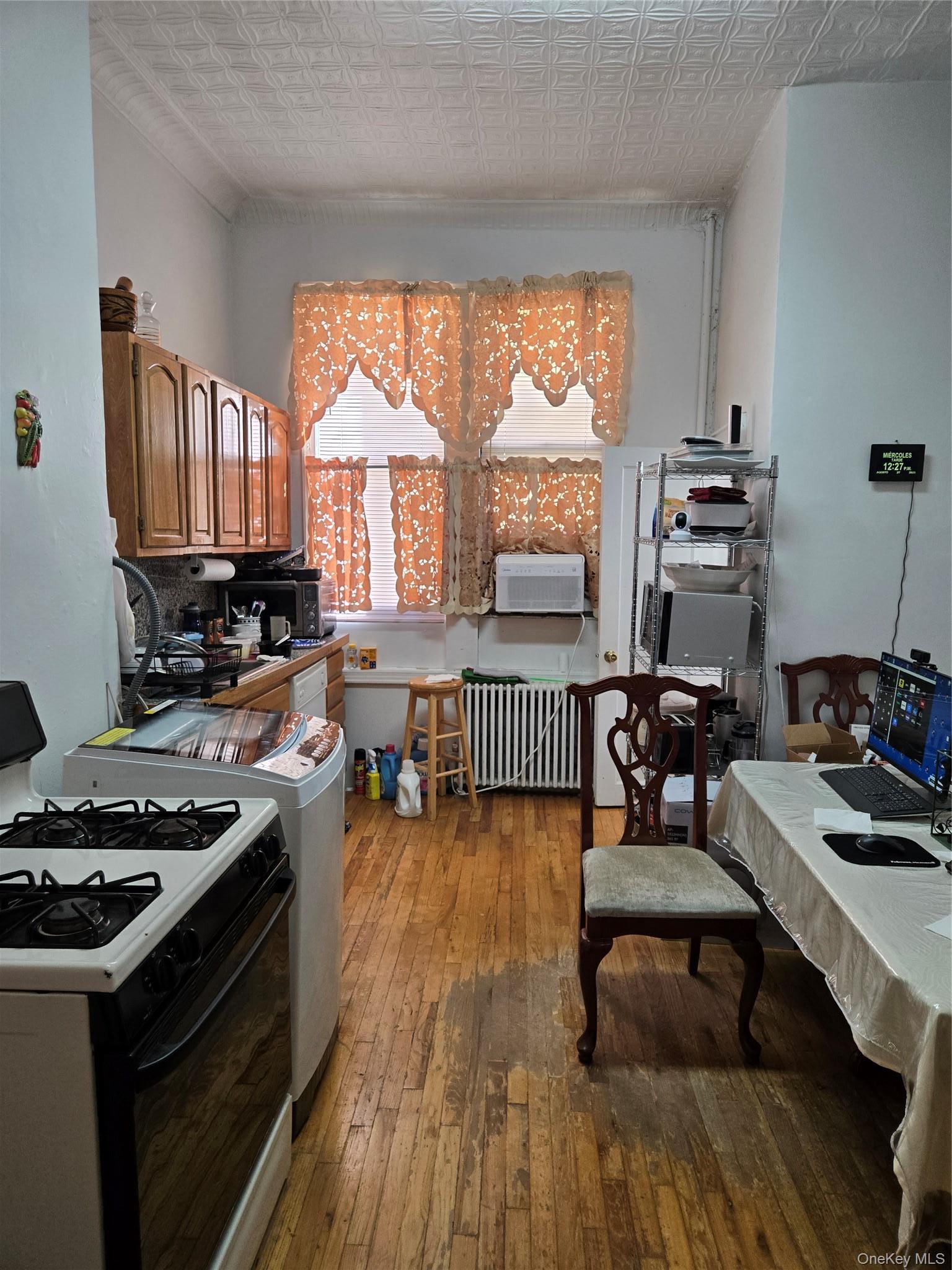 Commercial Sale Gates Avenue  Brooklyn, NY 11237, MLS-906151-6