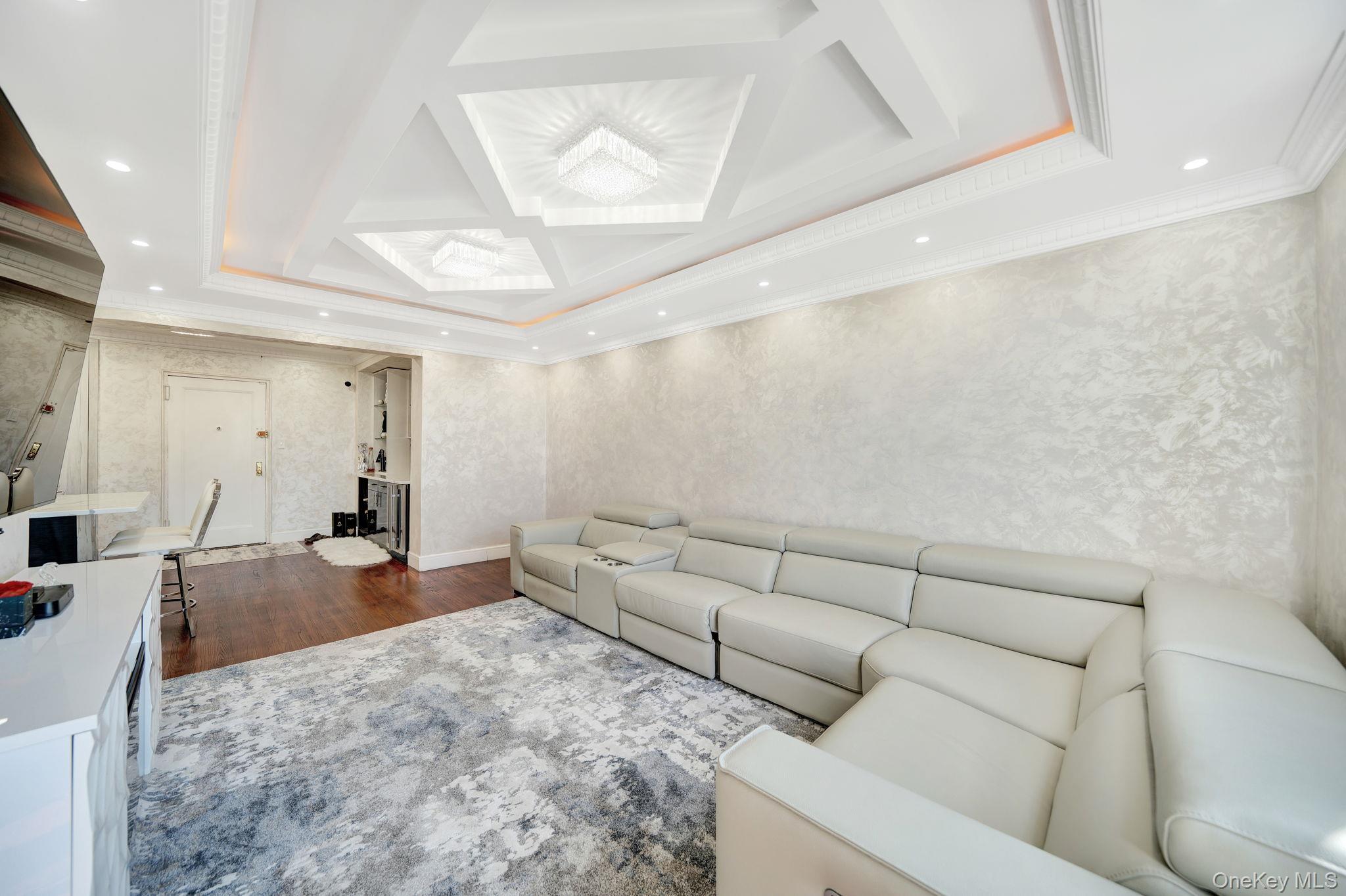 Coop 85th  Queens, NY 11435, MLS-906165-12