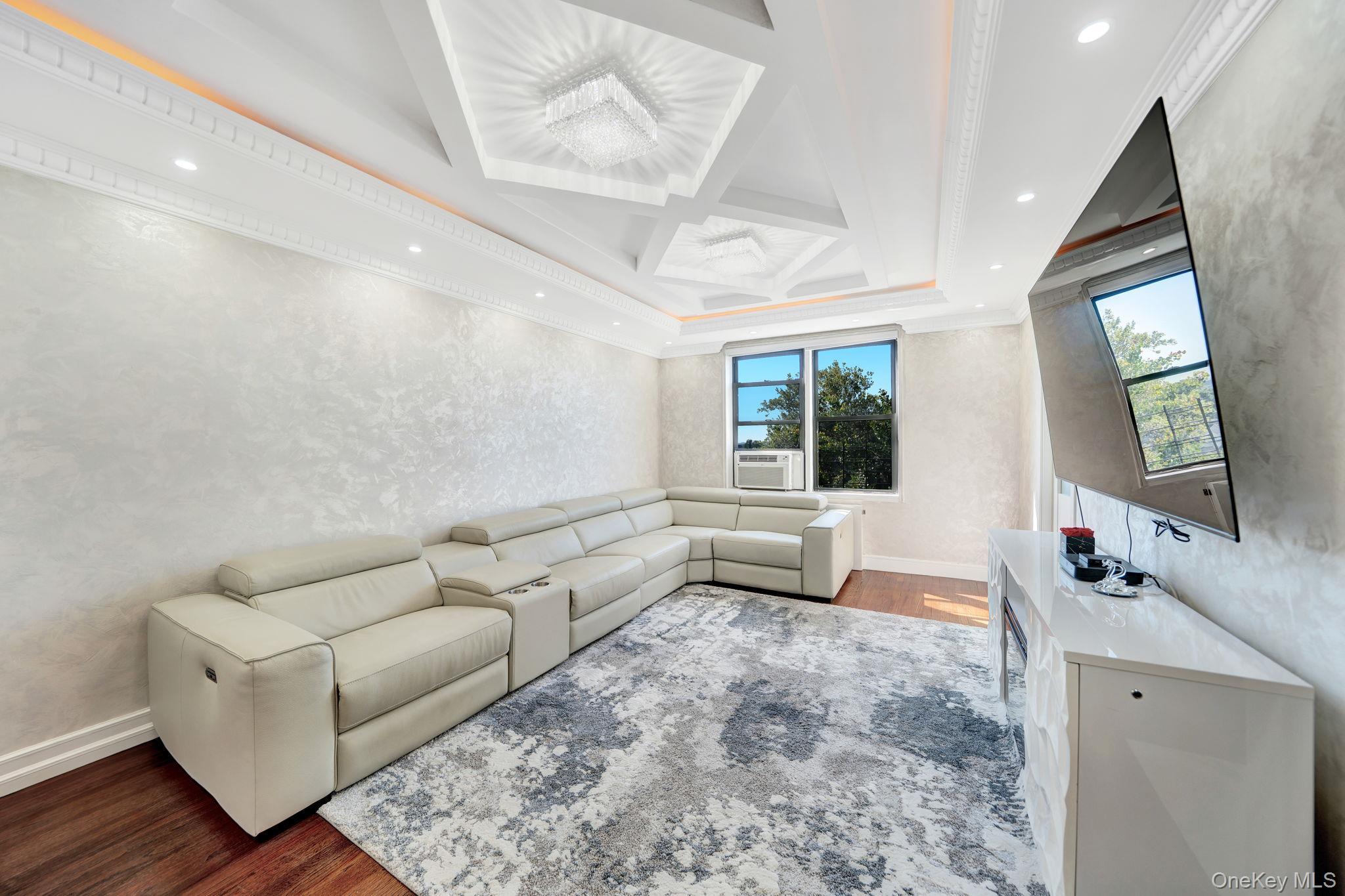 Coop 85th  Queens, NY 11435, MLS-906165-13