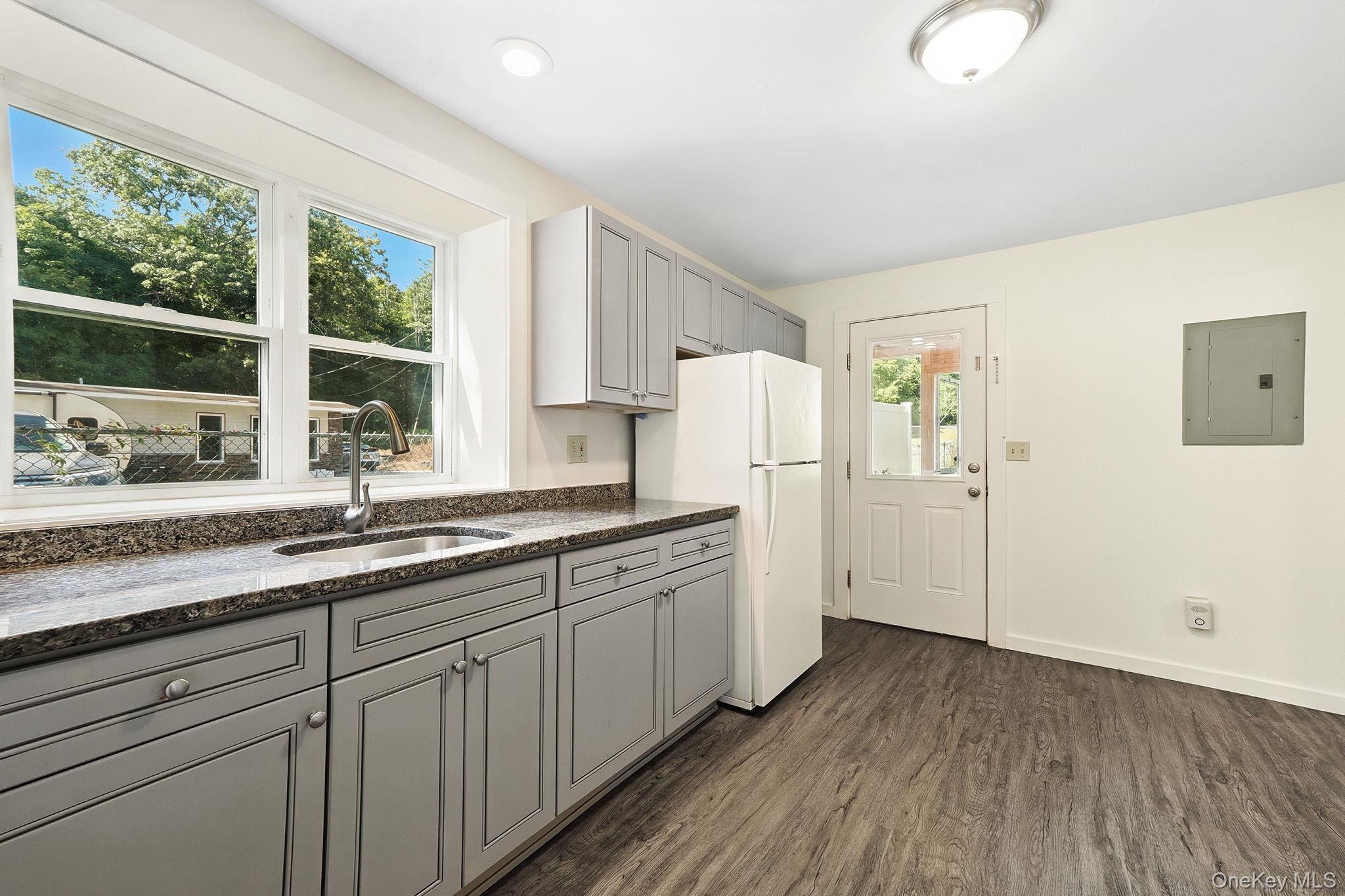 Single Family Titusville Dutchess County, NY 12540, MLS-906180-28