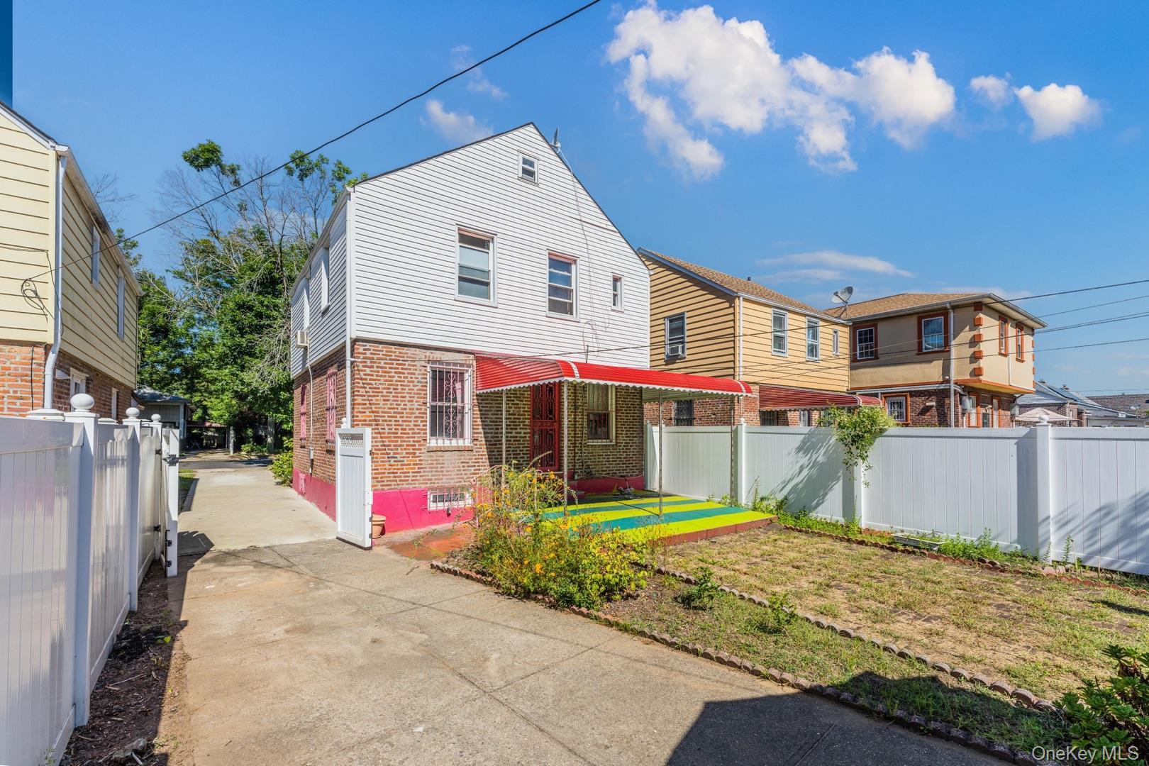 Single Family 217th Queens, NY 11413, MLS-906205-3