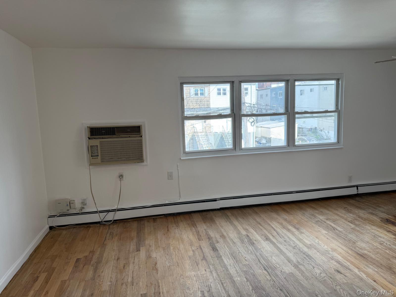 Single Family Chandler  Queens, NY 11691, MLS-906208-12