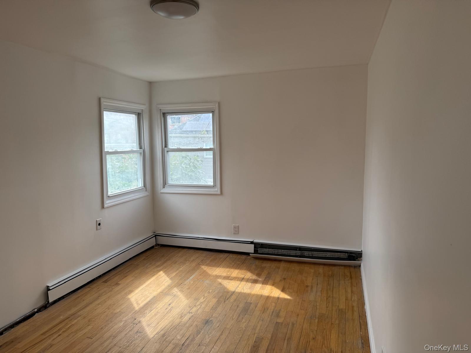 Single Family Chandler  Queens, NY 11691, MLS-906208-13