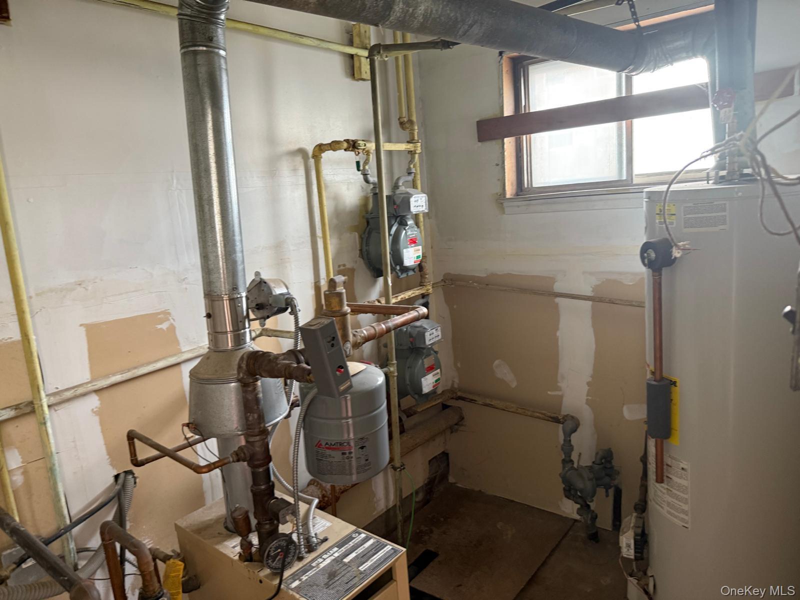 Single Family Chandler  Queens, NY 11691, MLS-906208-28